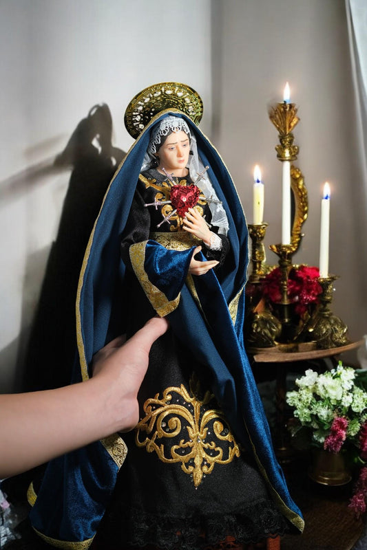 Handcrafted Our Lady of Sorrows Statue: Dressed Catholic Virgin Mary, 35cm 45 cm (etsy image id: 7404275401)