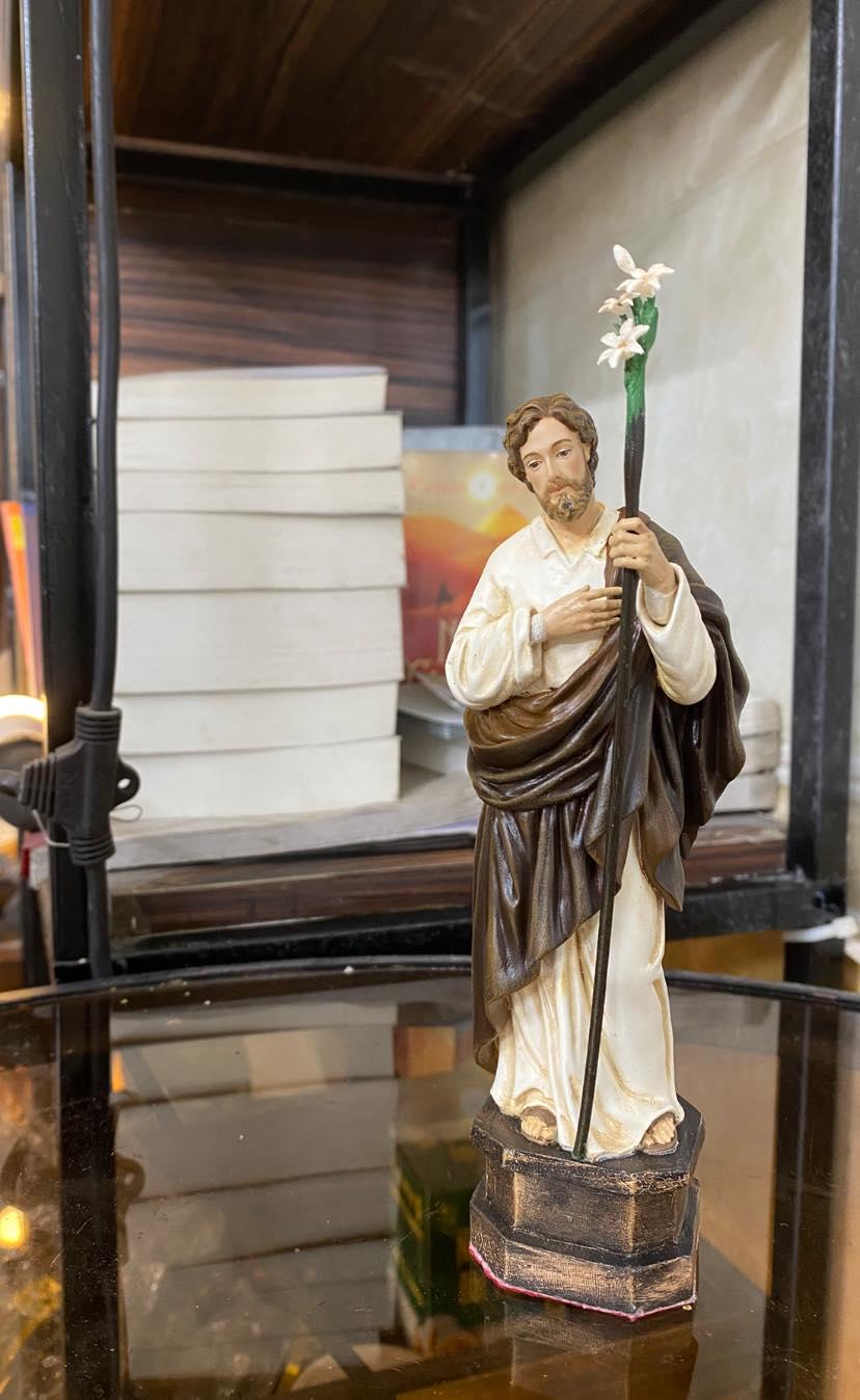 Hand-Painted St. Joseph Statue with Lily, Catholic Religious Home Decor, Stone Resin Altar Figure __etsy:8191664781