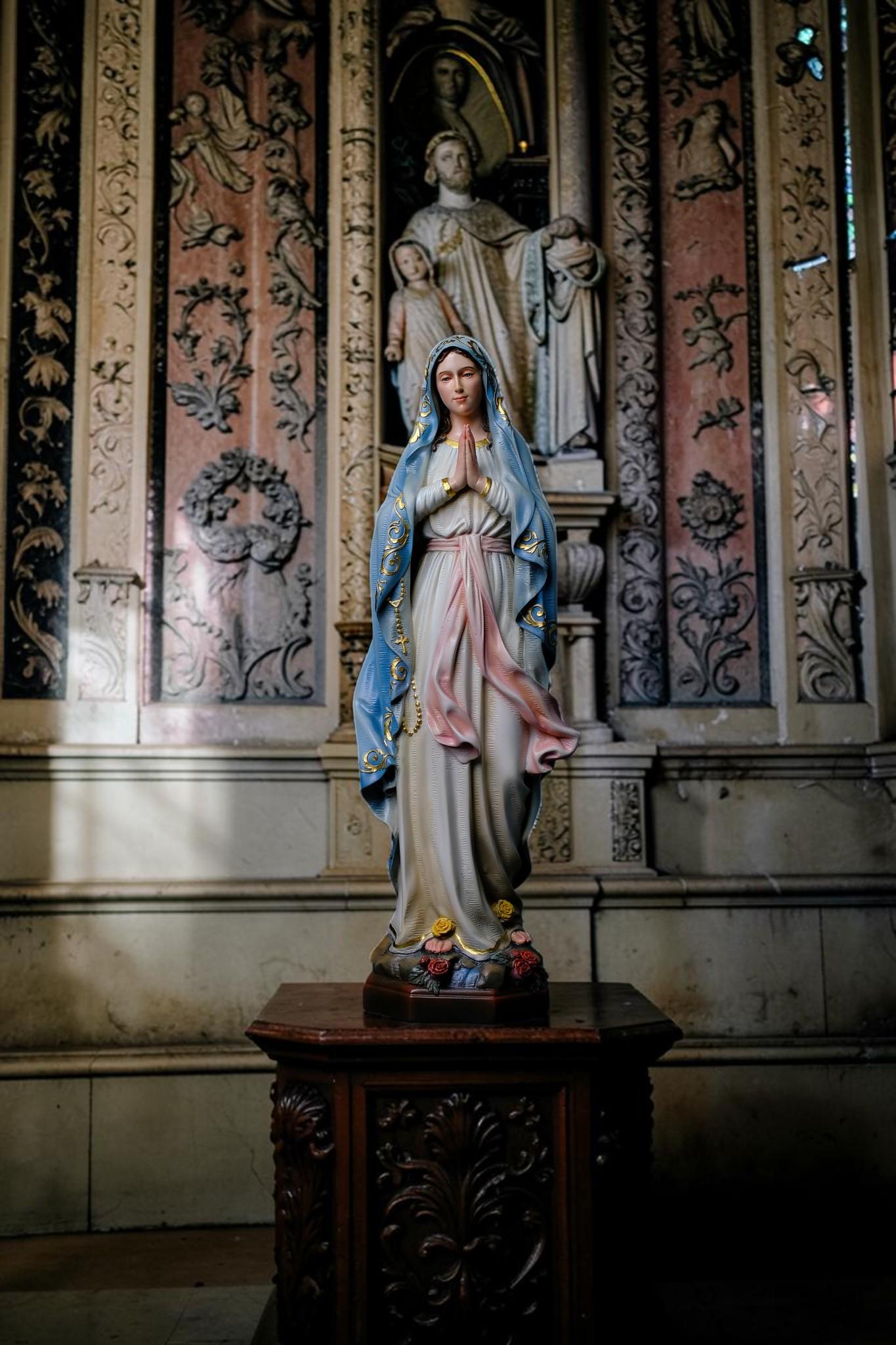 Our Lady of Lourdes Statue, Hand-Painted Catholic Figurine, Religious Decor, Prayer Altar Piece __etsy:7990486860