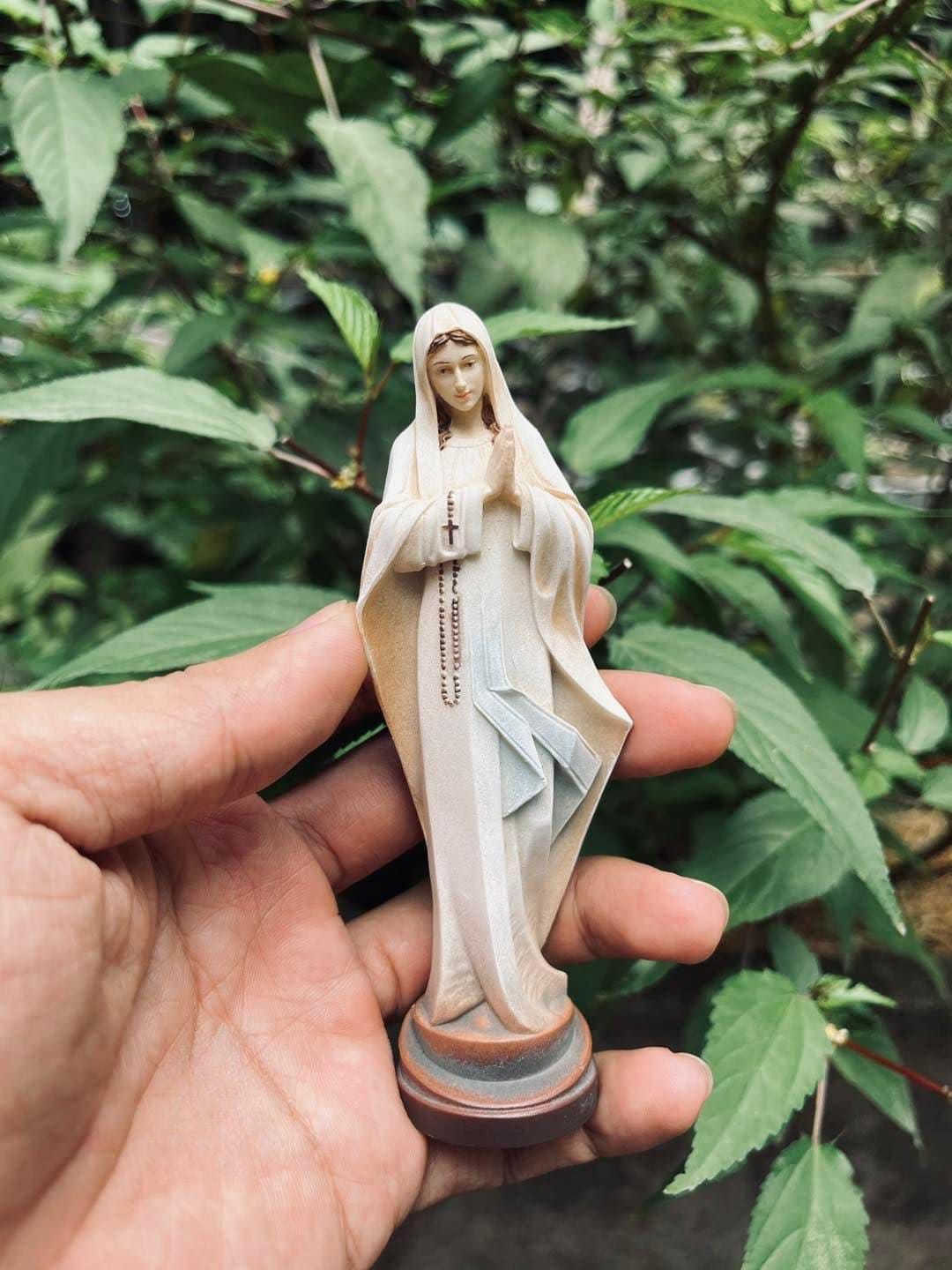 Hand-Painted Virgin Mary Statue (12cm) | Catholic Prayer Decor (etsy image id: 6895046815)