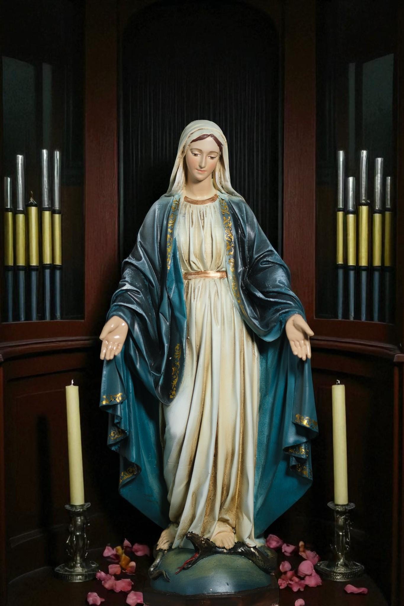 Hand-Painted Our Lady of Grace Statue: Antique Finish, Catholic Decor (25cm) (etsy image id: 7308336126)