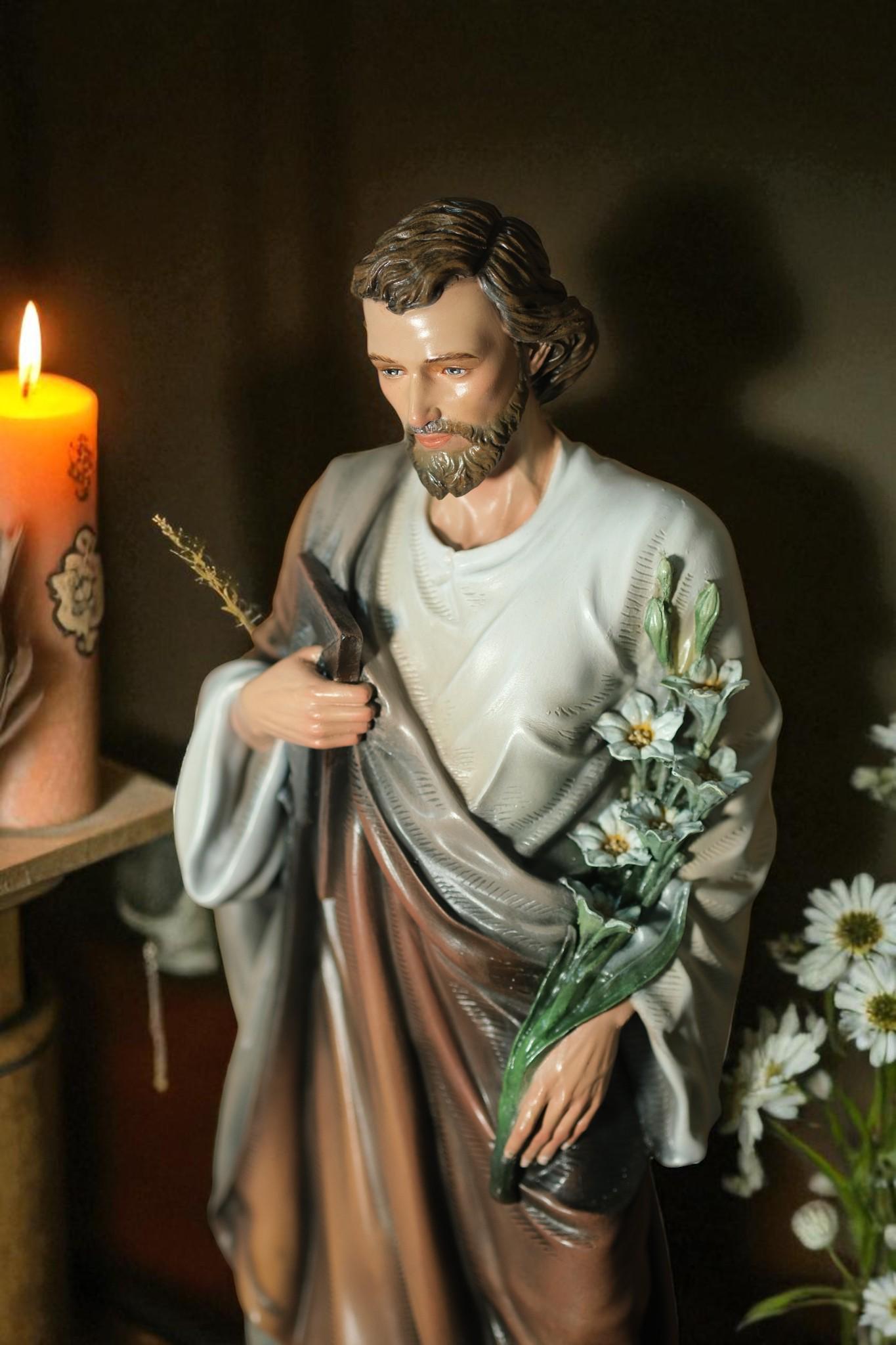 Hand-Painted Saint Joseph Statue with Lily: Antique Stone-Resin Figurine (43 cm) __etsy:7332896529
