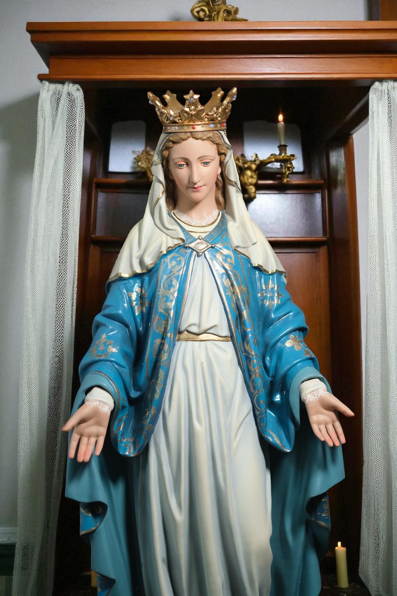 Hand-Painted Our Lady of Grace Statue: Virgin Mary Figurine, Antique Finish, 40cm (etsy image id: 7355975355)