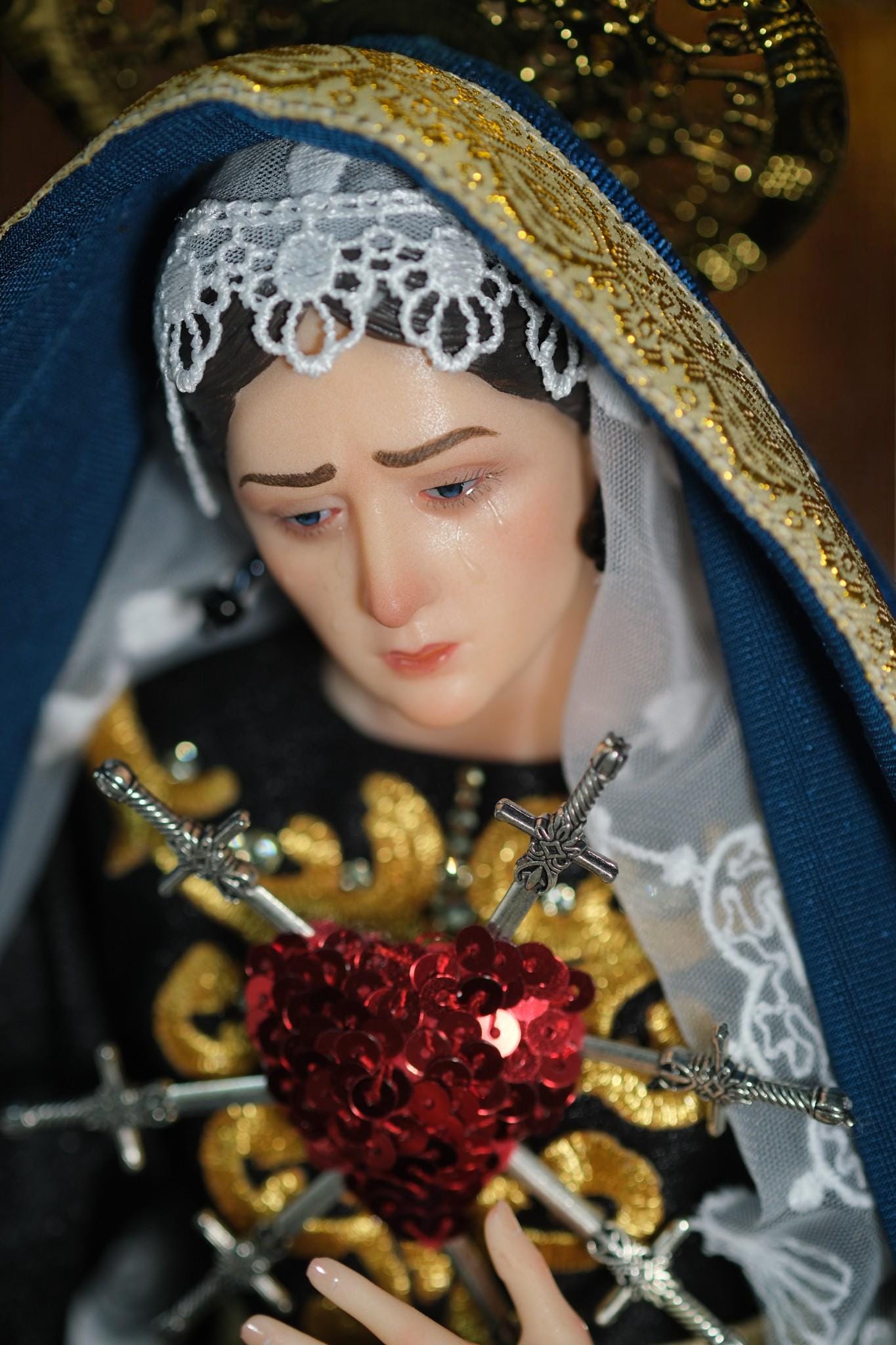 Handcrafted Our Lady of Sorrows Statue: Dressed Catholic Virgin Mary, 35cm 45 cm (etsy image id: 7356352116)