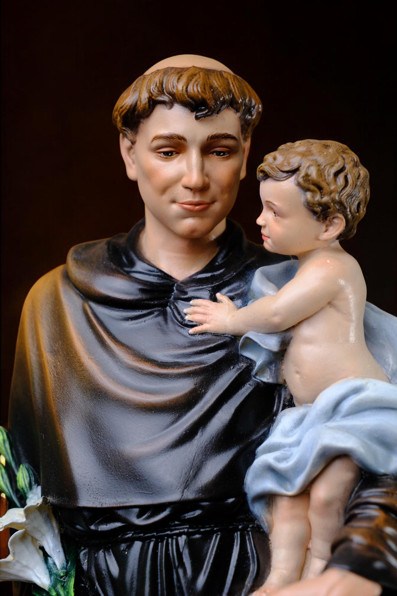 Handmade Saint Anthony of Padua Statue: Catholic Home Altar Decor (etsy image id: 7363582876)