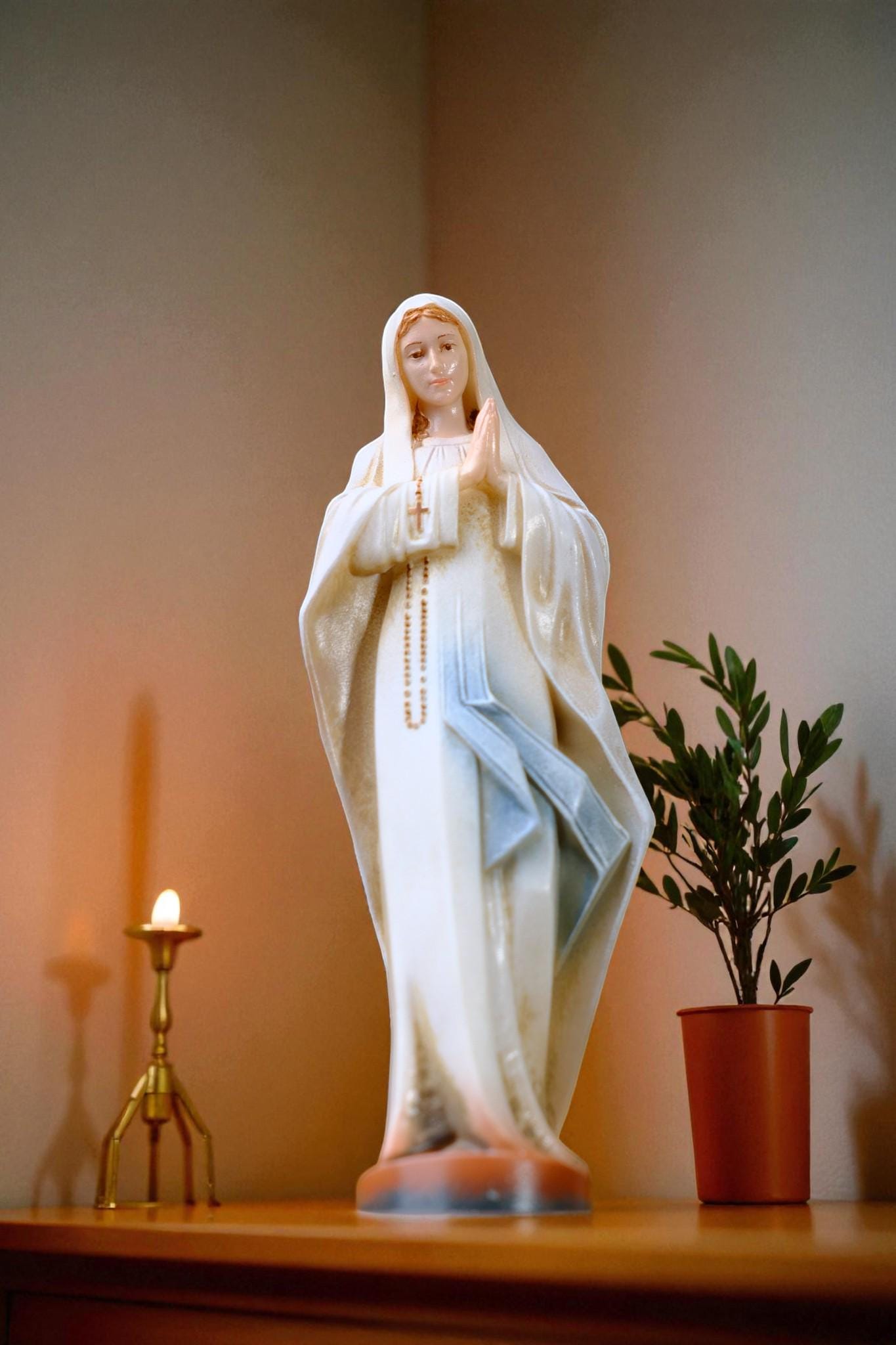 Hand-Painted Virgin Mary Statue (12cm) | Catholic Prayer Decor (etsy image id: 7363644314)