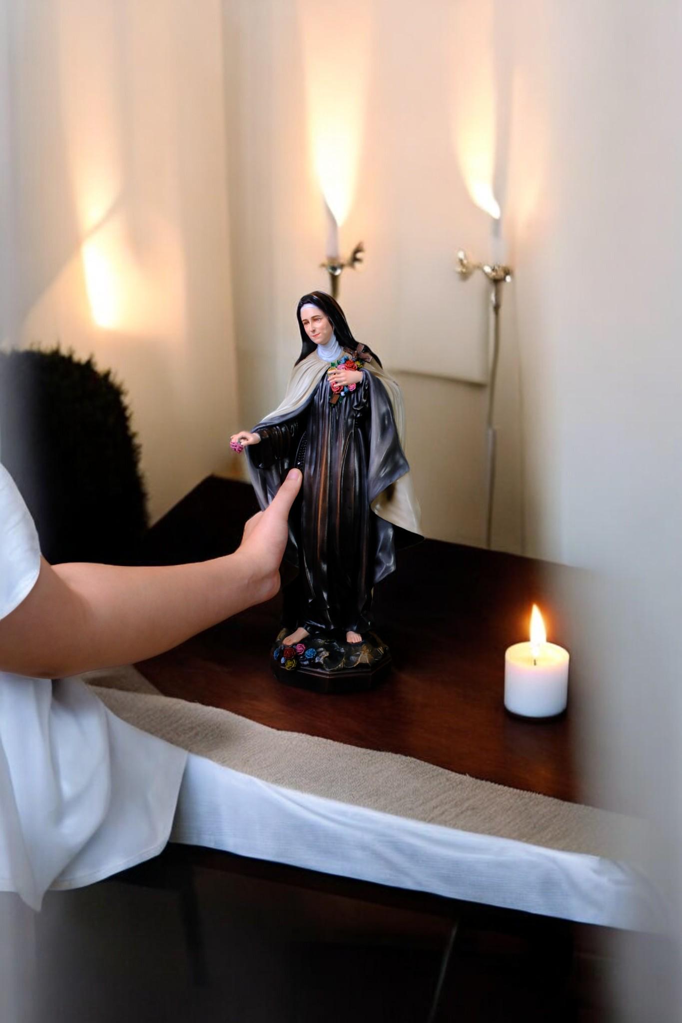 Handmade Saint Teresa Statue 42cm | Hand-Painted Catholic Figurine __etsy:7405398130