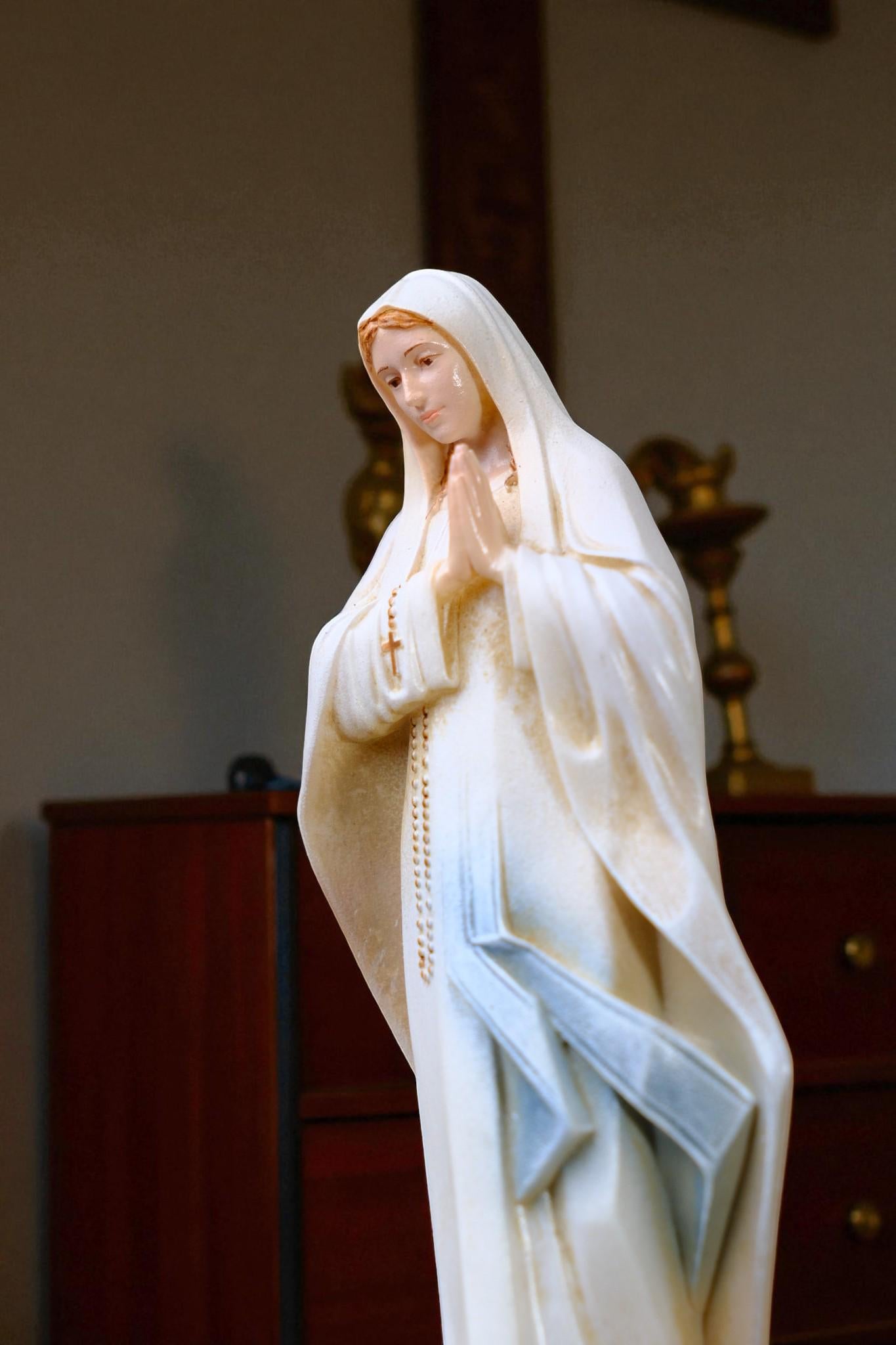 Hand-Painted Virgin Mary Statue (12cm) | Catholic Prayer Decor (etsy image id: 7411563885)