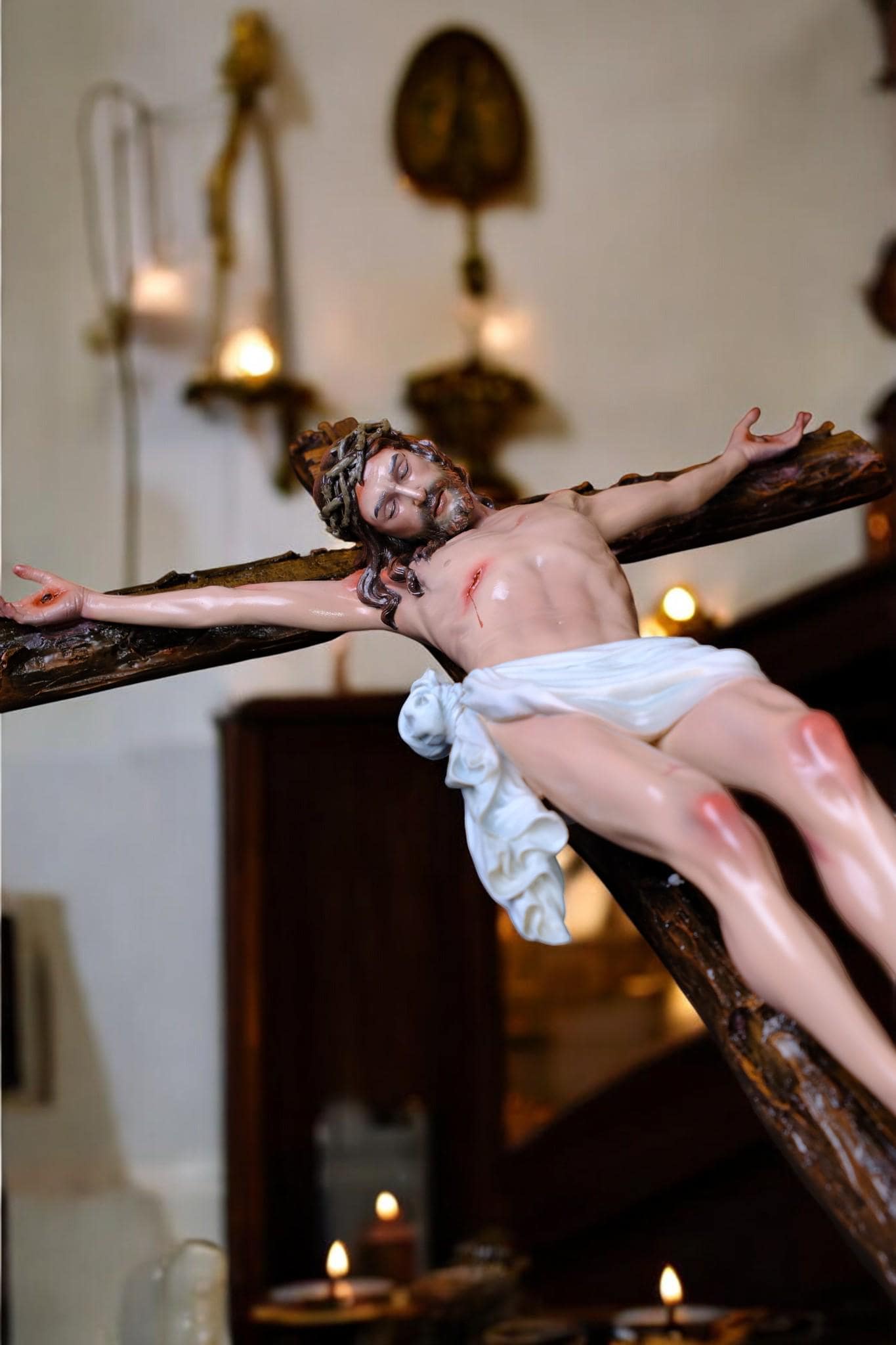 Hand-Painted Jesus Crucifix Statue: Stone Resin Antique Finish INRI Cross (etsy image id: 7413497504)
