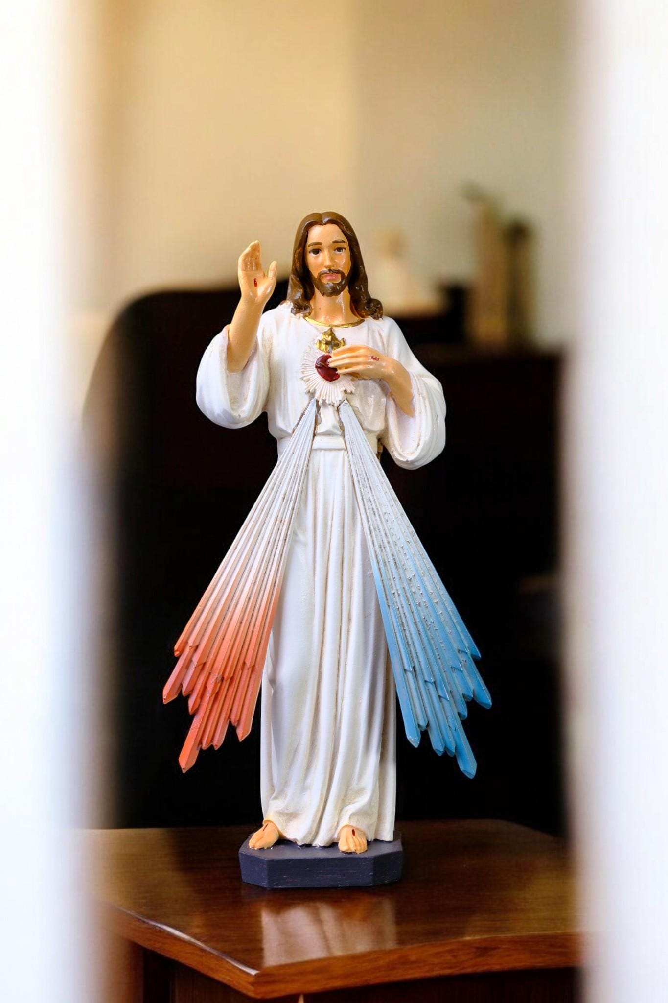 Hand-Painted Divine Mercy Jesus Statue (15cm) | Handmade Catholic Figurine (etsy image id: 7457384665)