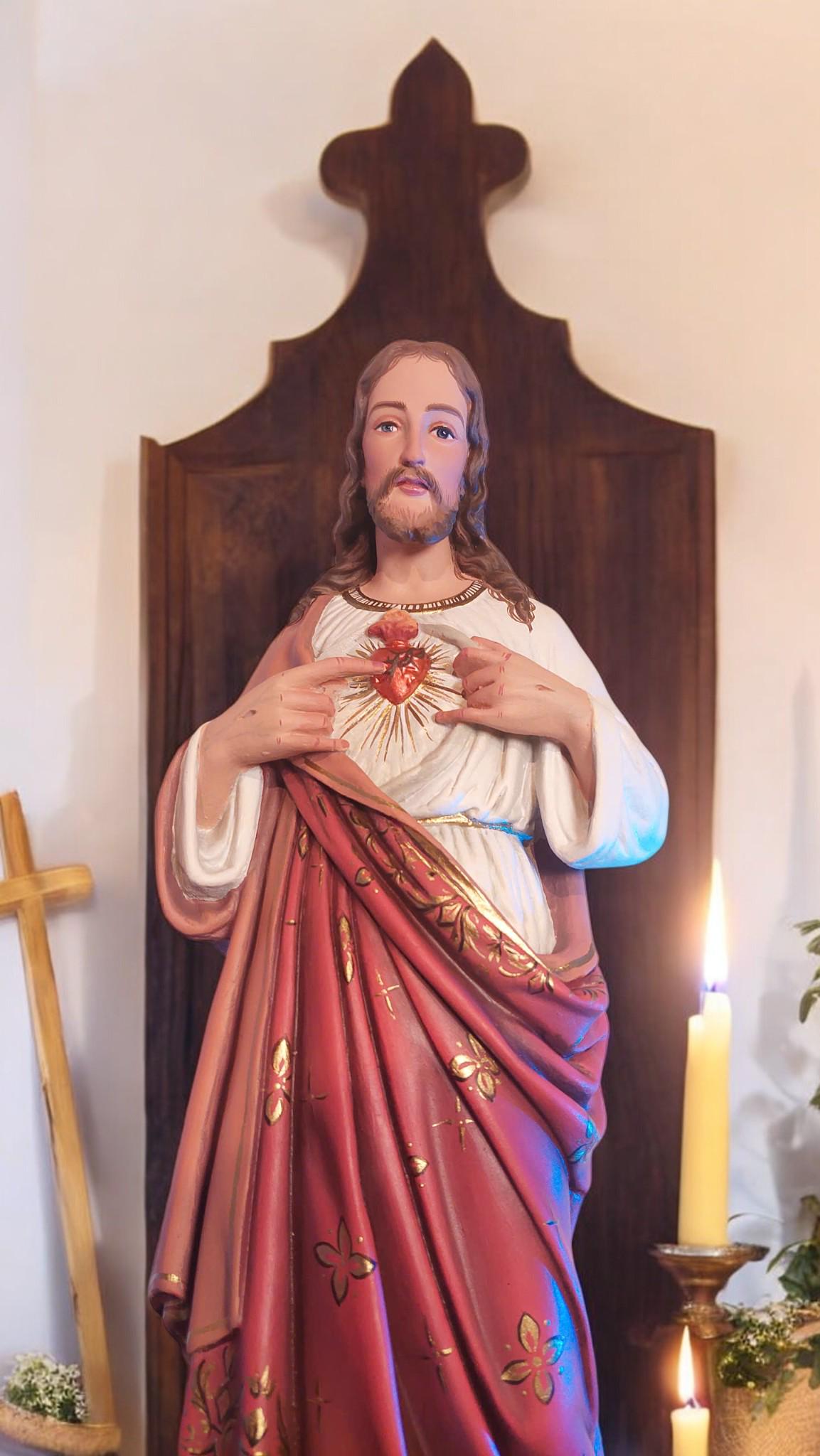 Hand-Painted Sacred Heart of Jesus Statue | Antique Style Catholic Decor (55cm) (etsy image id: 7540772705)