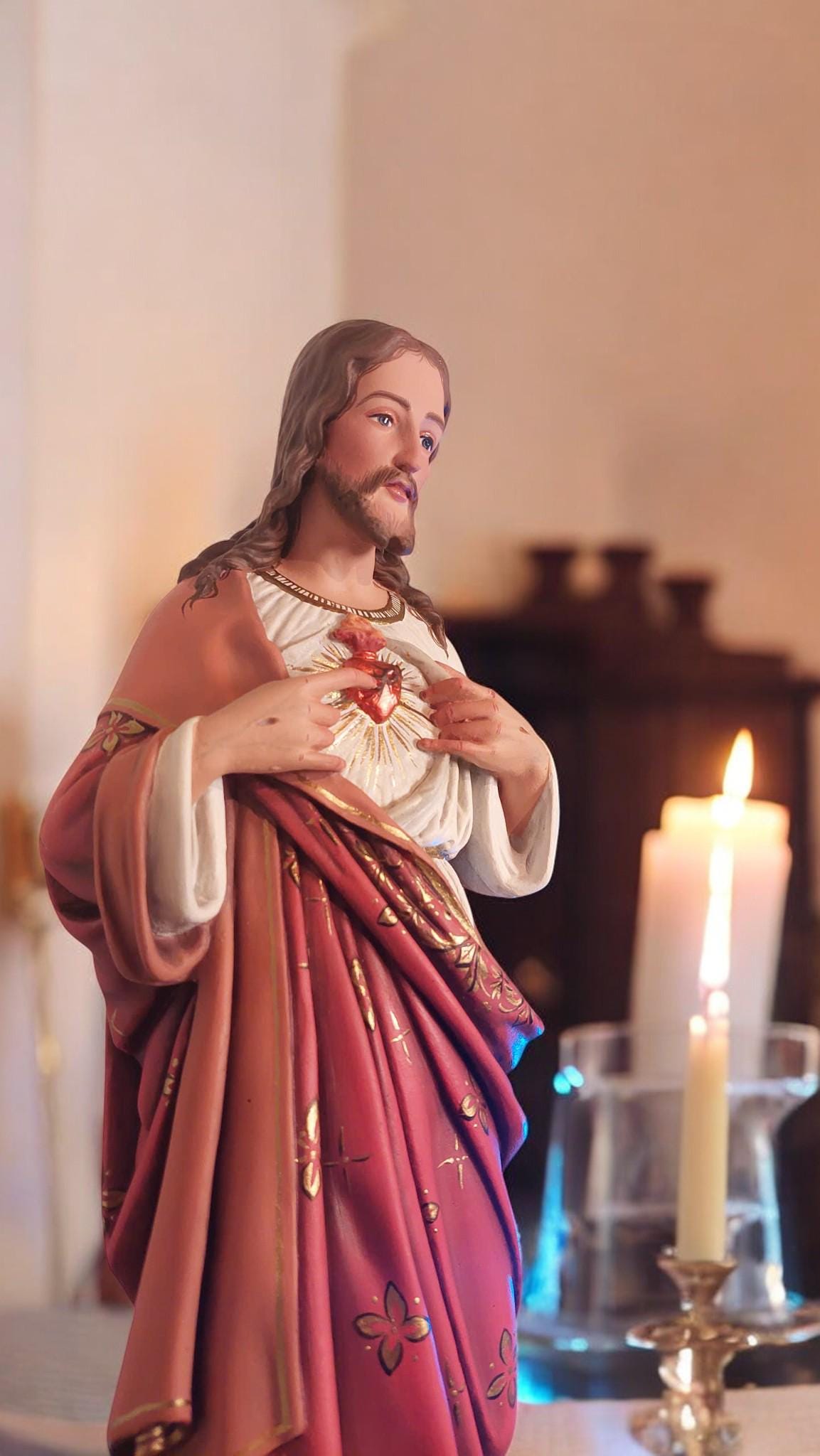 Hand-Painted Sacred Heart of Jesus Statue | Antique Style Catholic Decor (55cm) (etsy image id: 7540772721)