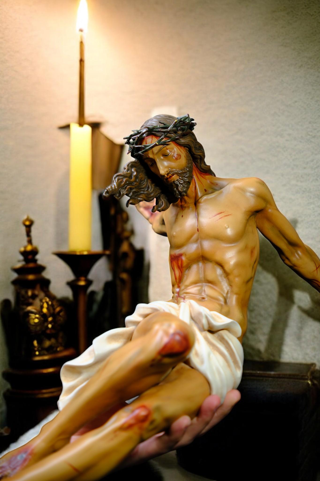 Hand-Painted Jesus Corpus Statue, Catholic Altar Decor (No Cross) (etsy image id: 7543932942)
