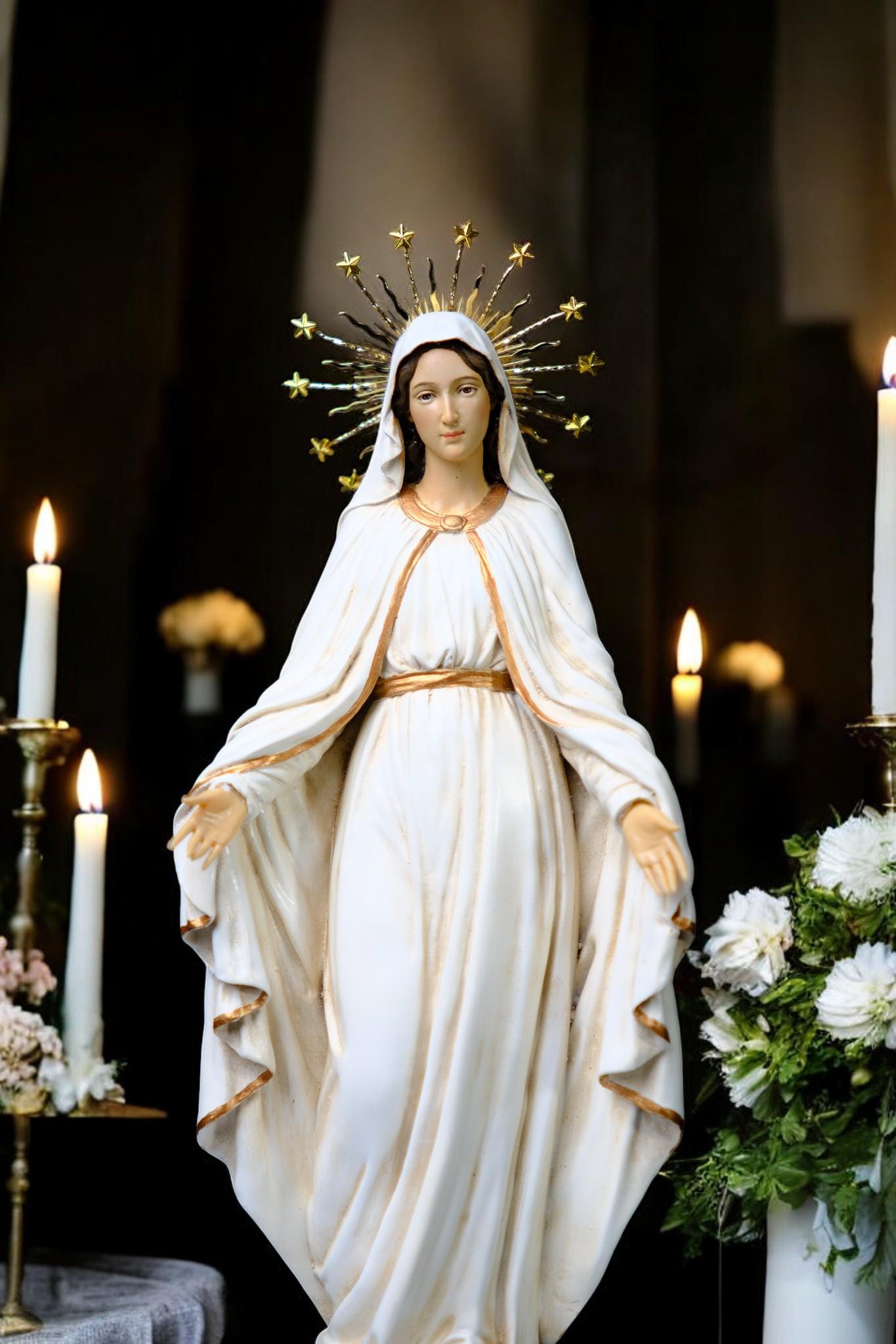 Hand-Painted Our Lady of Grace Statue with 12 Stars Halo __etsy:7543951496