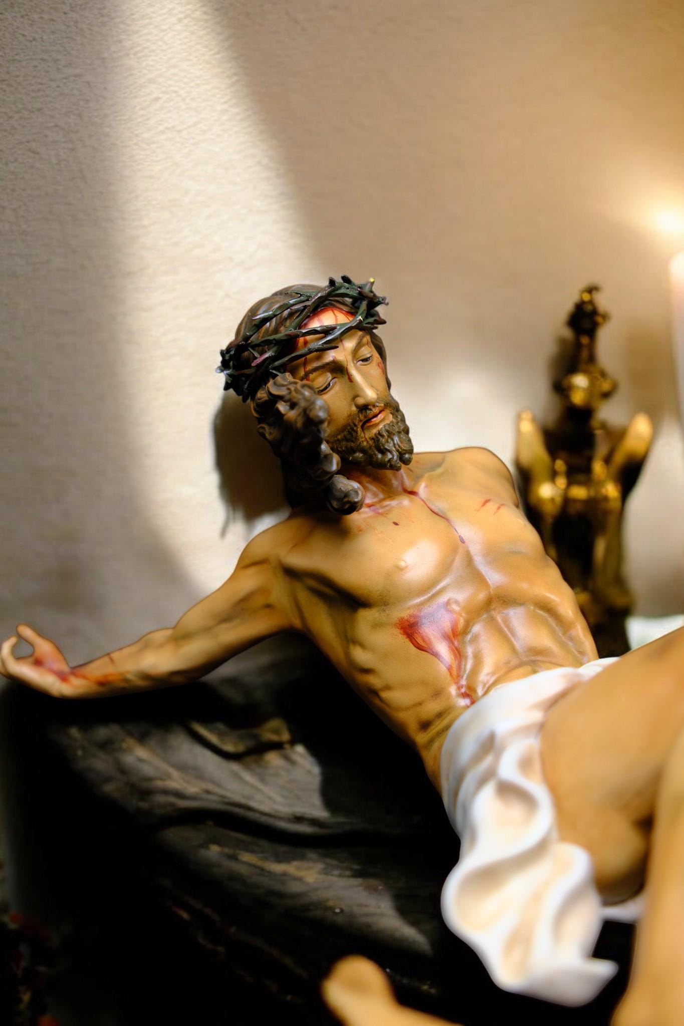Hand-Painted Jesus Corpus Statue, Catholic Altar Decor (No Cross) (etsy image id: 7591871245)