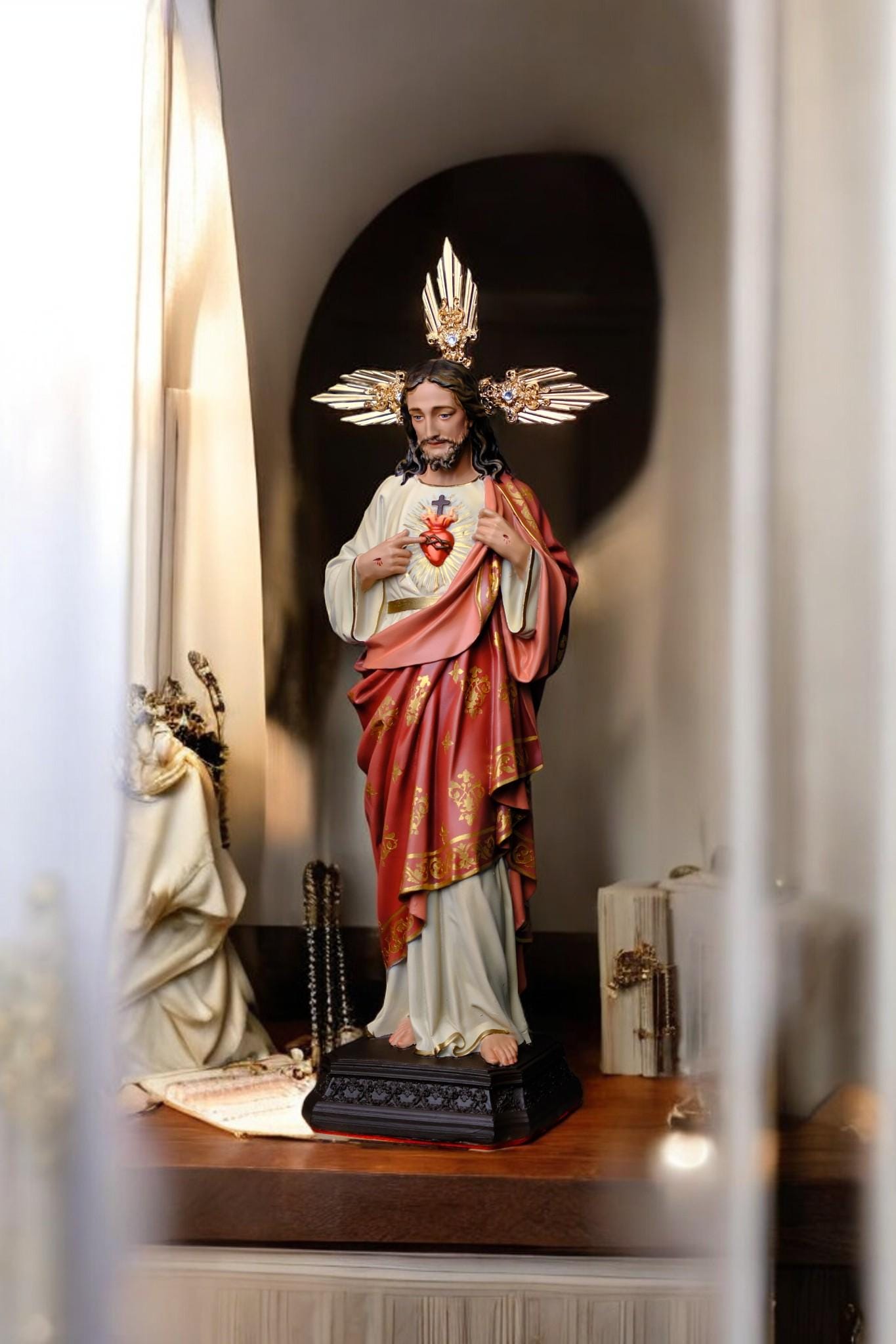 Hand-Painted Sacred Heart of Jesus Statue, Catholic Home Altar Decor, 40cm (etsy image id: 7616861981)