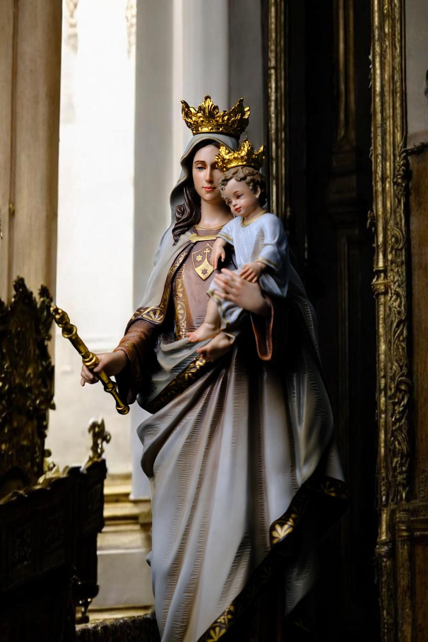 Handmade Our Lady of Mount Carmel Statue: Antique-Style Catholic Decor __etsy:7704698129
