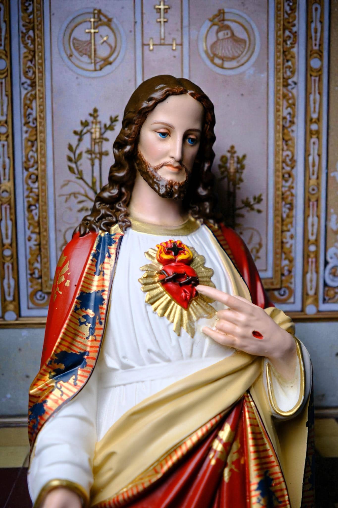 Hand Painted Sacred Heart of Jesus Statue 30cm Catholic Home Altar Decor Stone Powder (etsy image id: 7824245398)