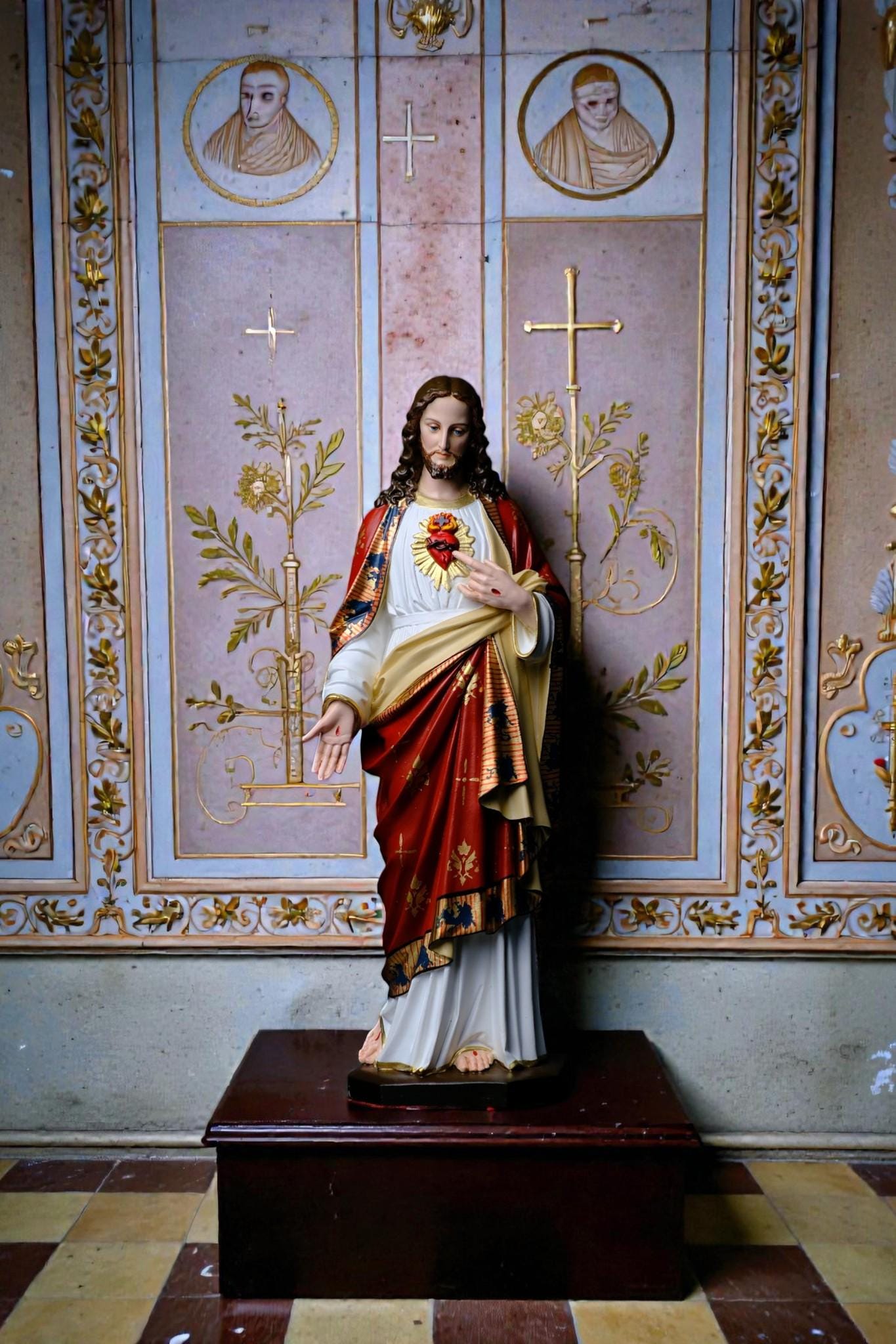 Hand Painted Sacred Heart of Jesus Statue 30cm Catholic Home Altar Decor Stone Powder (etsy image id: 7824249086)