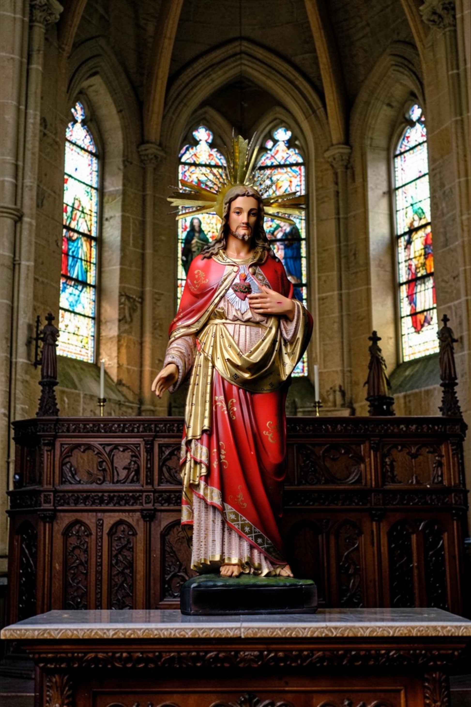 Hand-Painted Sacred Heart of Jesus Statue, 40cm Catholic Home Altar Decor, Antique Finish Figure (etsy image id: 7838439308)