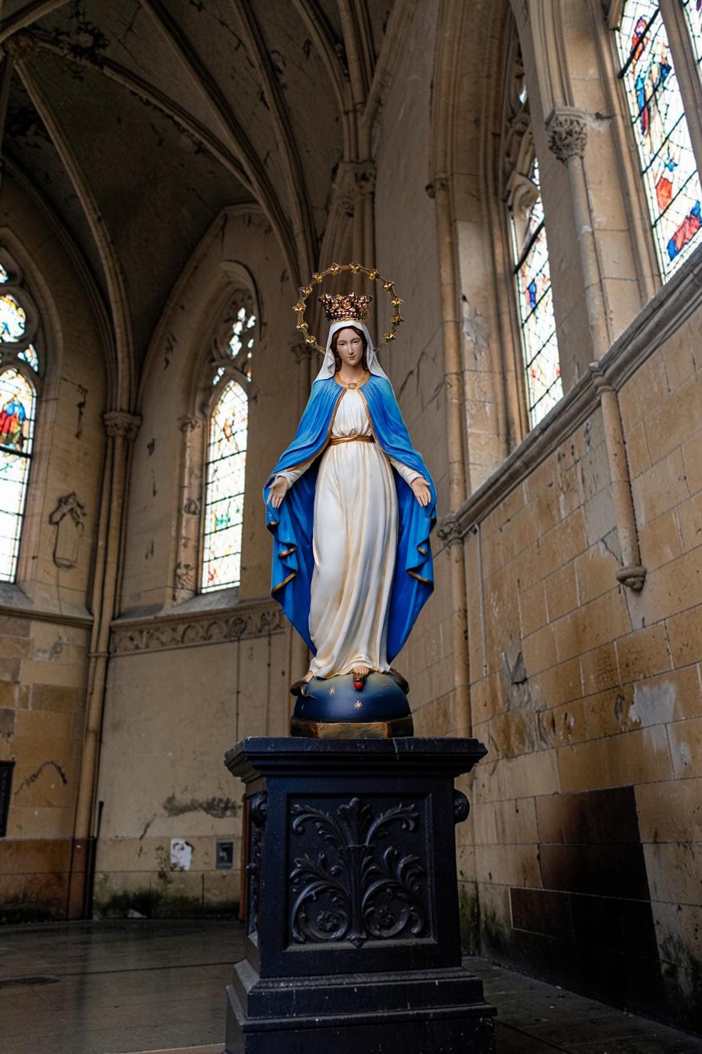 Our Lady of Grace Statue Catholic Virgin Mary Statue Religious Figurine Prayer Altar Decor Catholic Gift Home Decor __etsy:8049769664