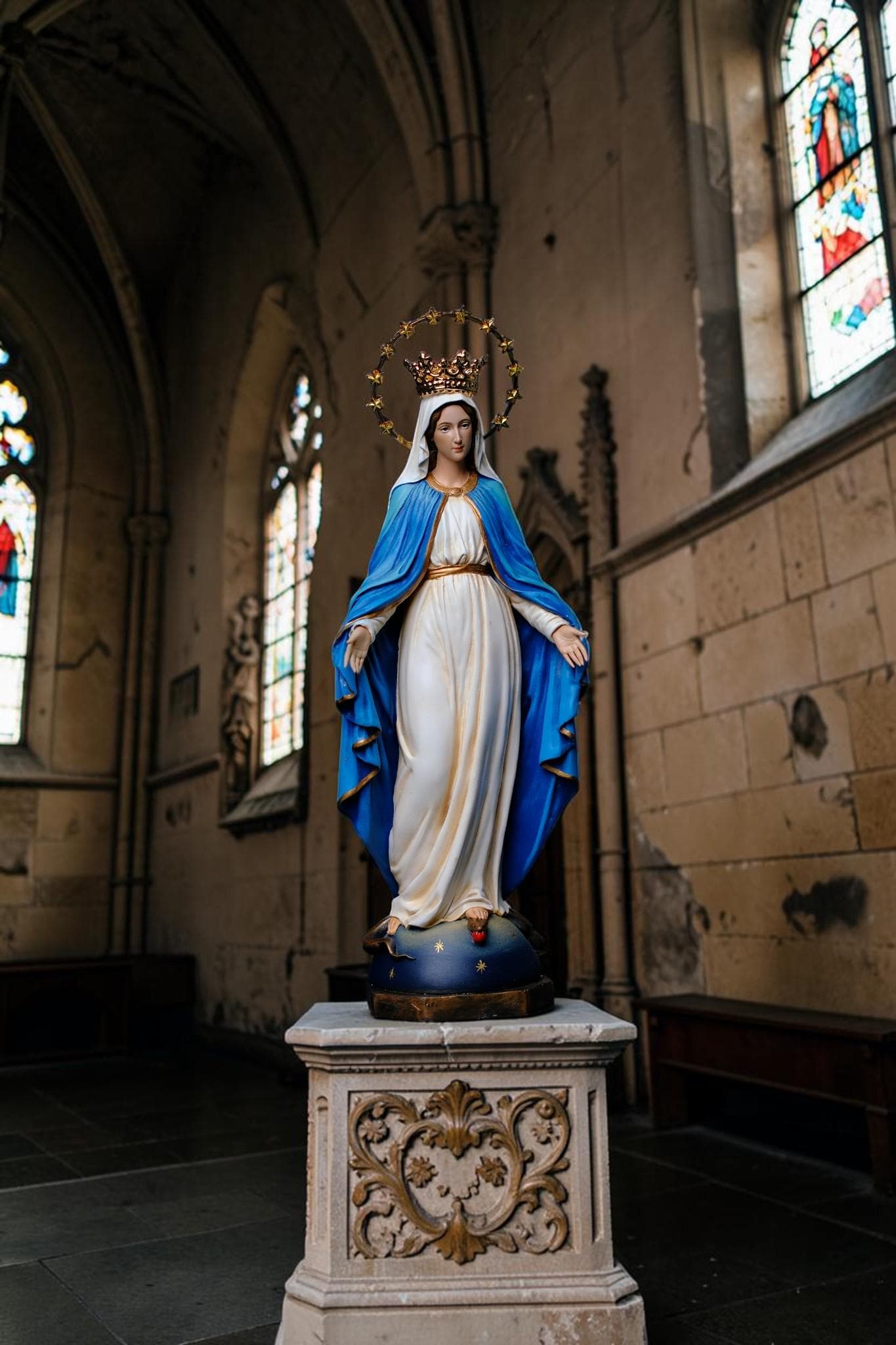 Our Lady of Grace Statue Catholic Virgin Mary Statue Religious Figurine Prayer Altar Decor Catholic Gift Home Decor __etsy:8049769684