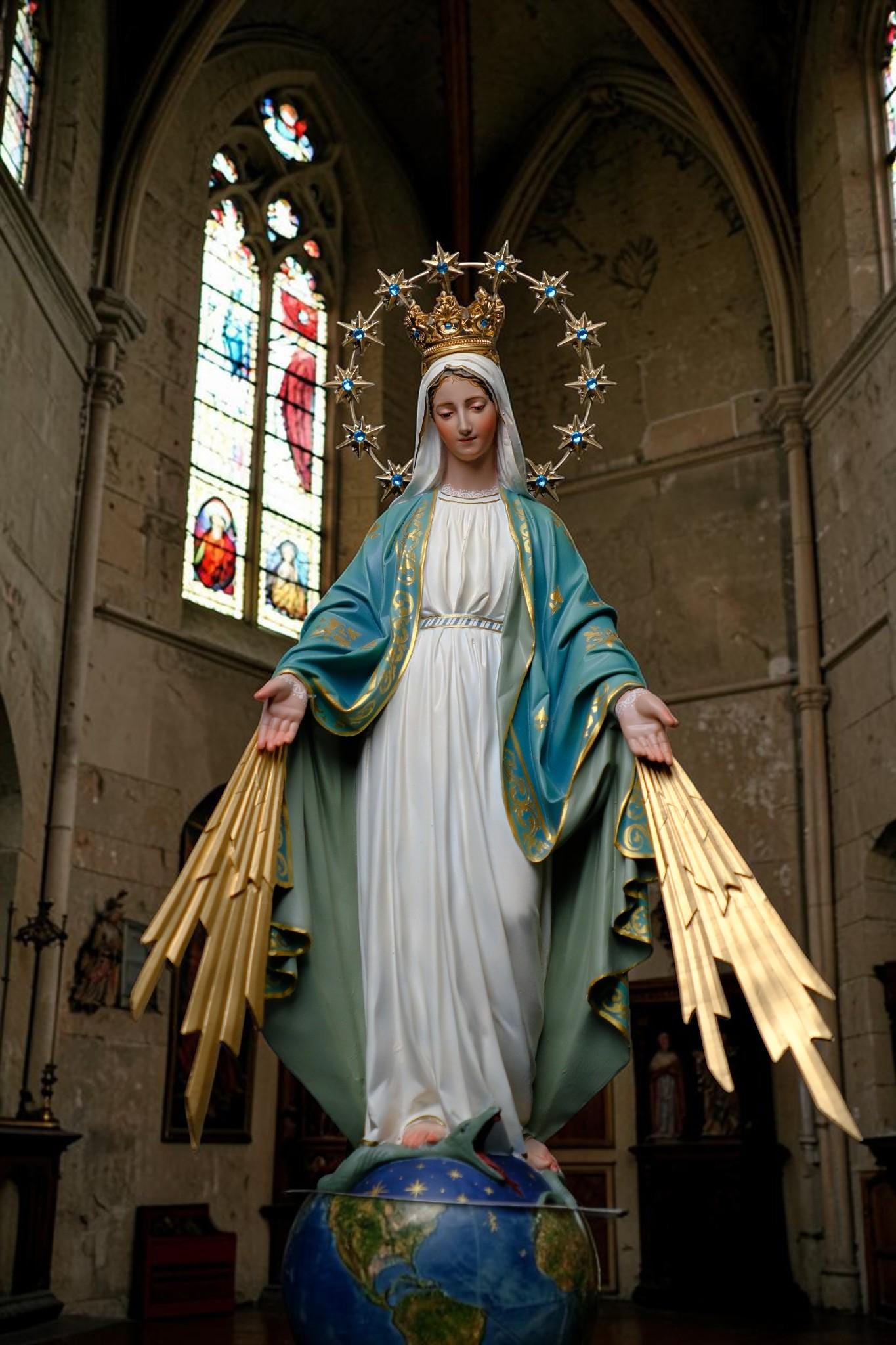 Handcrafted Our Lady of Grace Statue: Crown, Halo, Rays – Catholic Home Altar Decor __etsy:8060192196