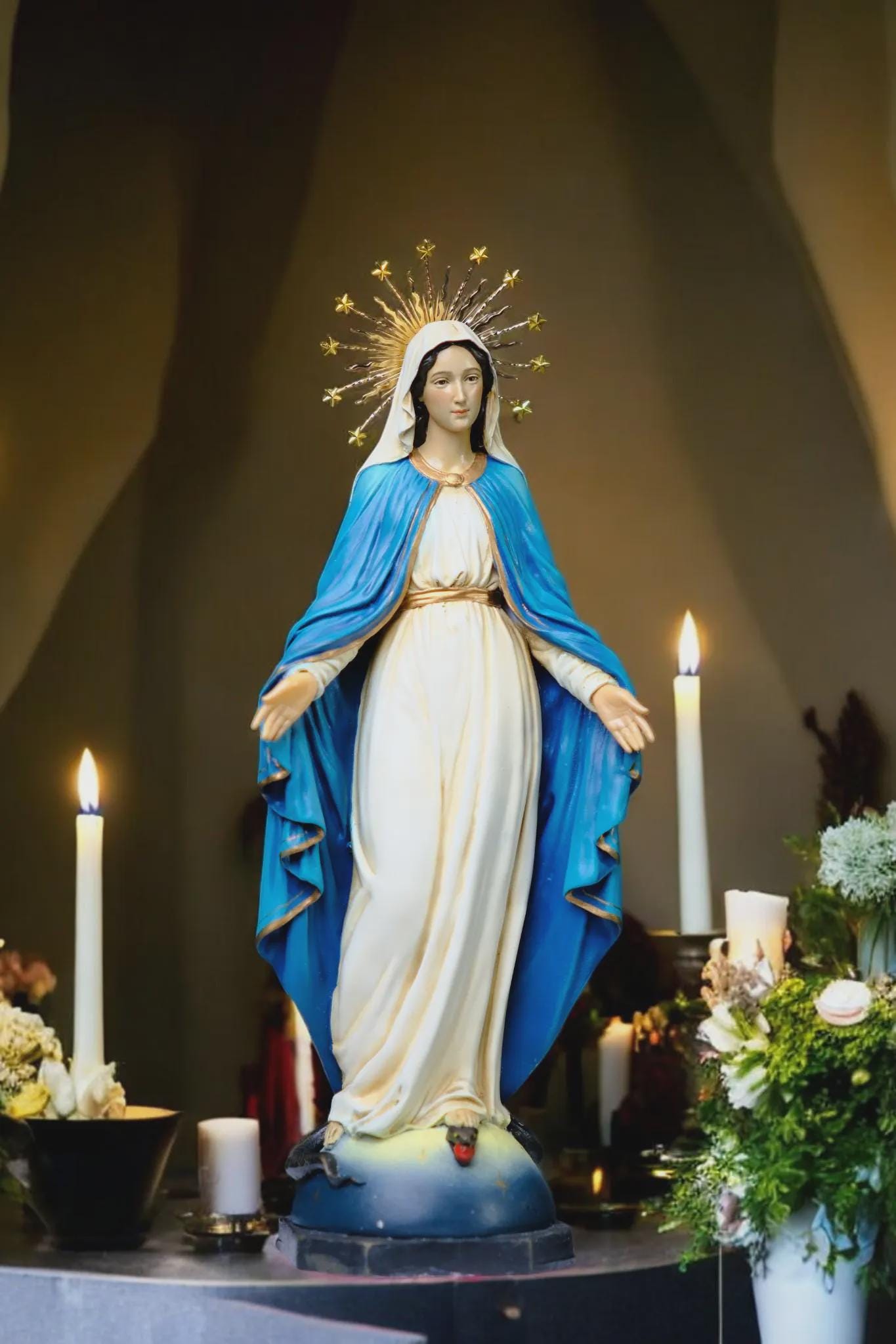Our Lady of Grace Statue Catholic Virgin Mary Statue Religious Figurine Prayer Altar Decor Catholic Gift Home Decor __etsy:8097619643