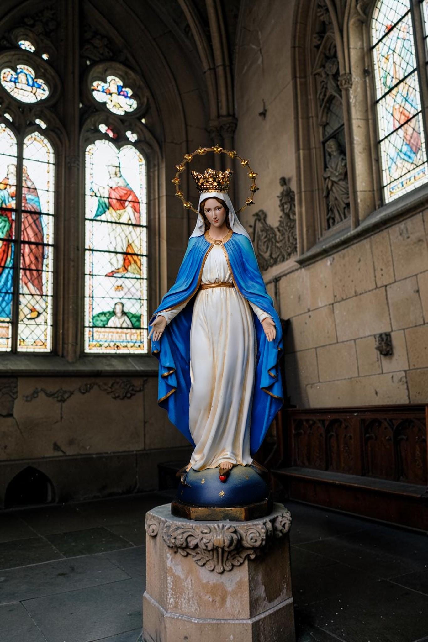 Our Lady of Grace Statue Catholic Virgin Mary Statue Religious Figurine Prayer Altar Decor Catholic Gift Home Decor __etsy:8097682279
