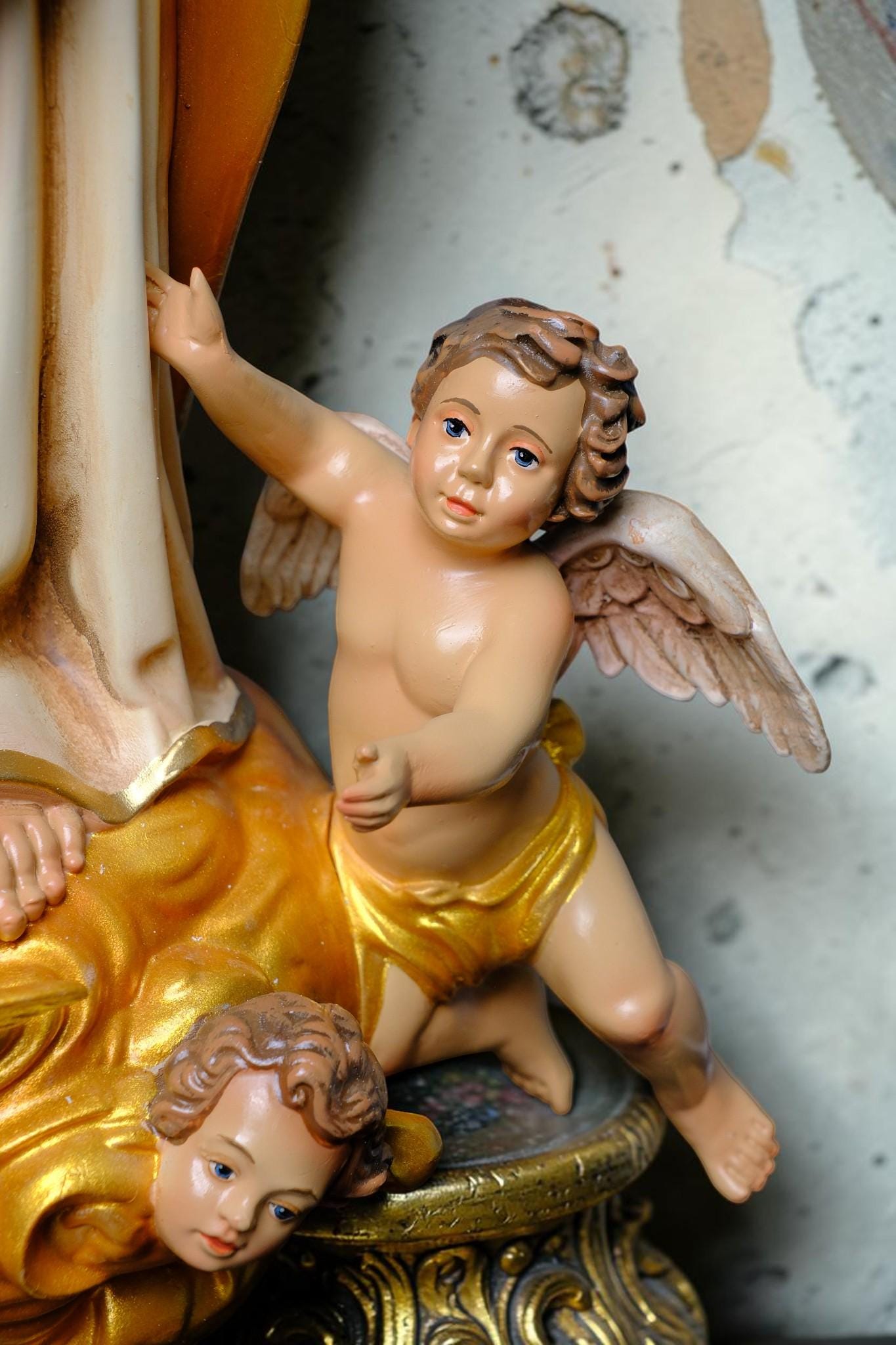 Handmade Sacred Heart of Jesus Statue with Angels – 60 cm Catholic Statue __etsy:8162459304