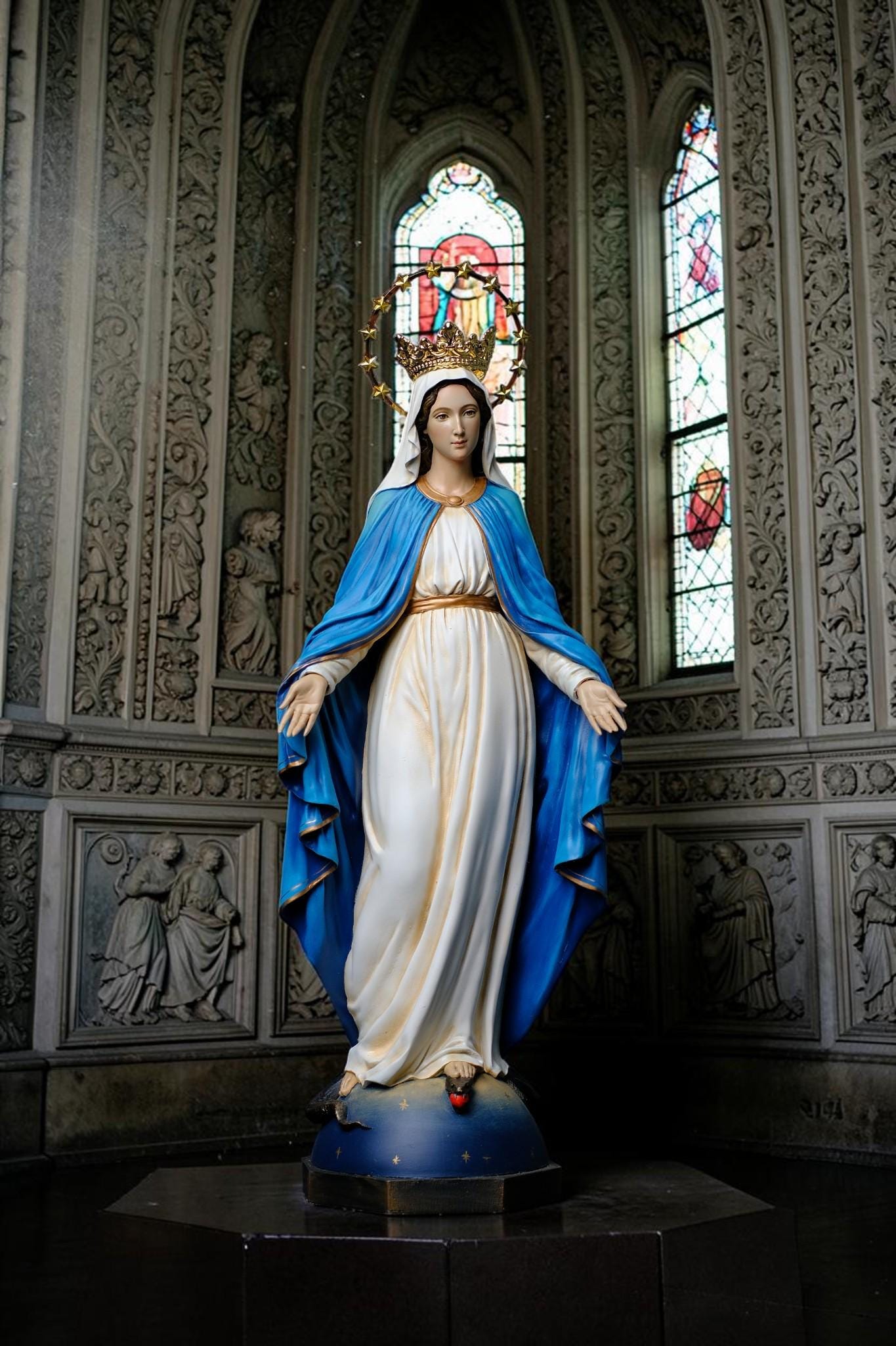 Handcrafted Our Lady of Grace Statue: Vintage Chalk-Style Virgin Mary Figurine __etsy:8179950345