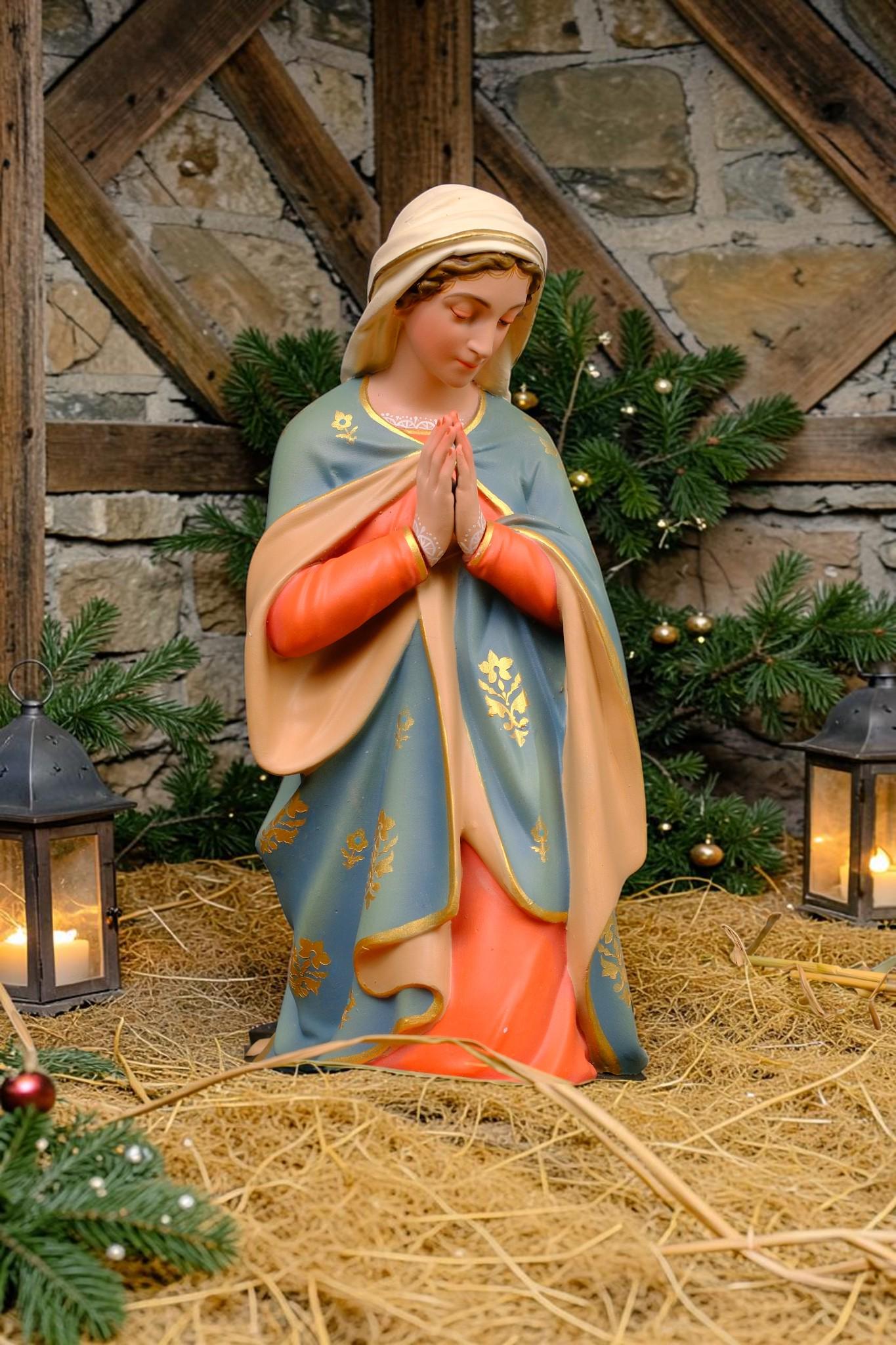 Hand-Painted 10-Piece Catholic Nativity Set: Holy Family Religious Christmas Decor