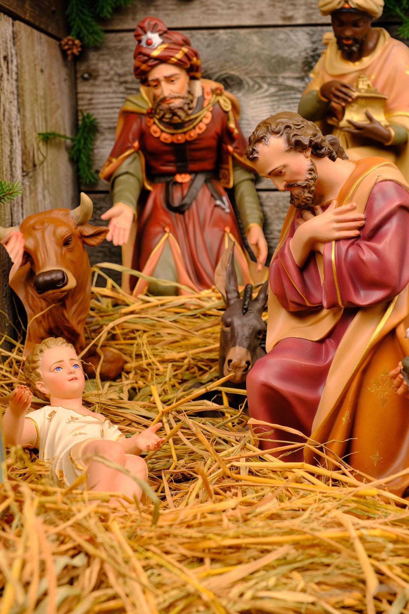 Hand-Painted 10-Piece Catholic Nativity Set: Holy Family Religious Christmas Decor