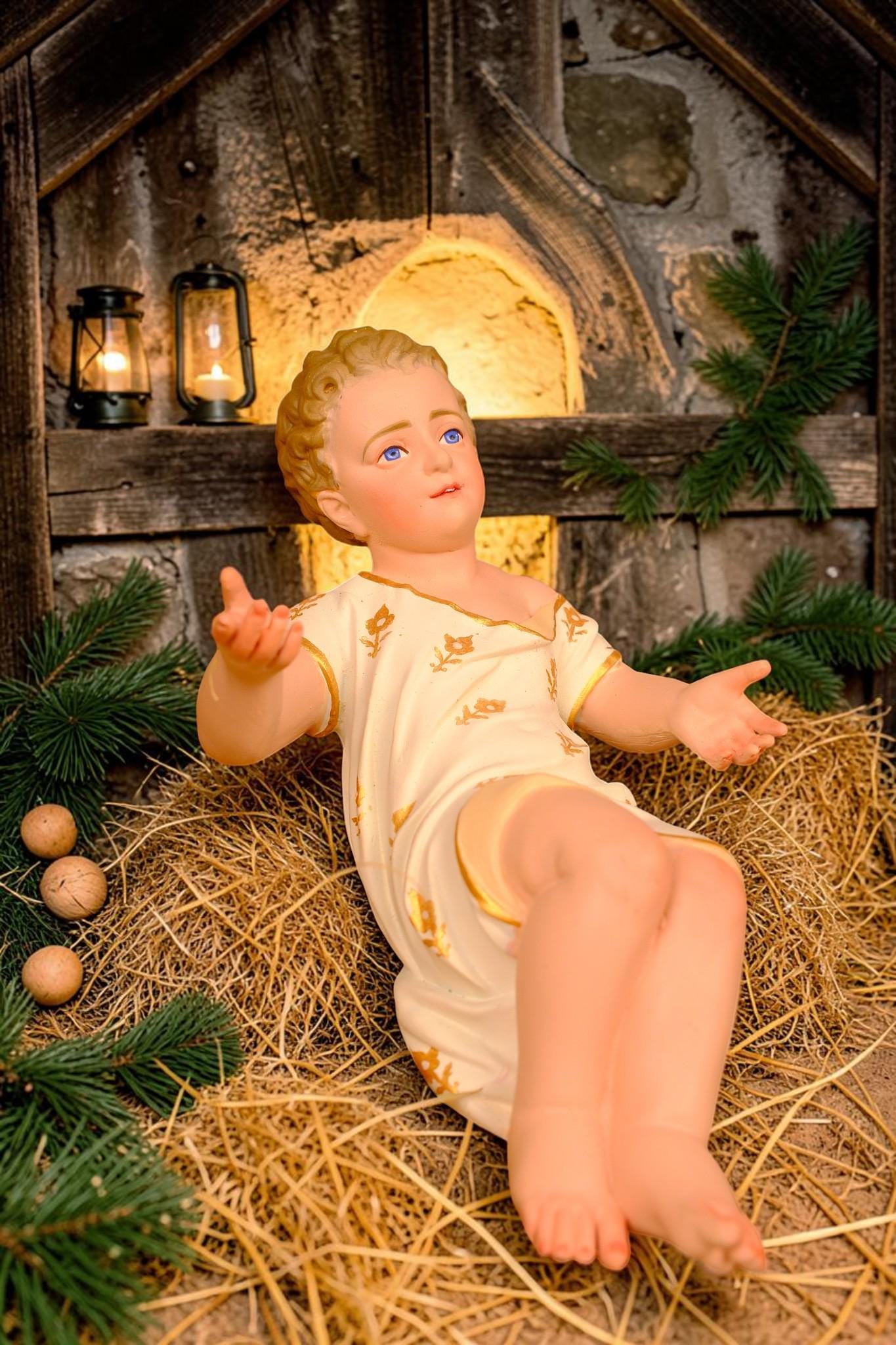 Hand-Painted 10-Piece Catholic Nativity Set: Holy Family Religious Christmas Decor