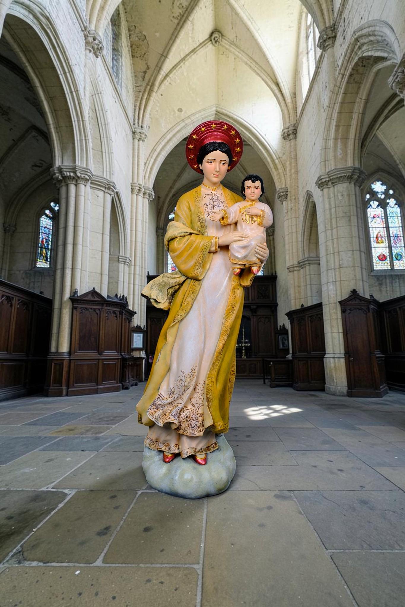 Our Lady of La Vang Statue, Hand-Painted Stone Resin Catholic Figurine, Marian Home Altar Decor (60cm)