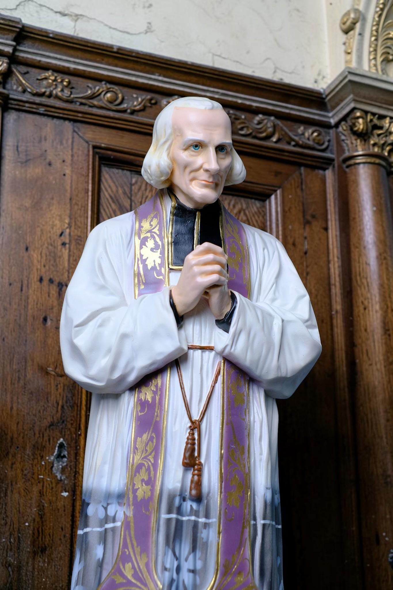 Handmade St John Mary Vianney Statue 37cm Catholic Saint Figurine Curé of Ars Priest Statue Religious Home Altar Catholic Gift