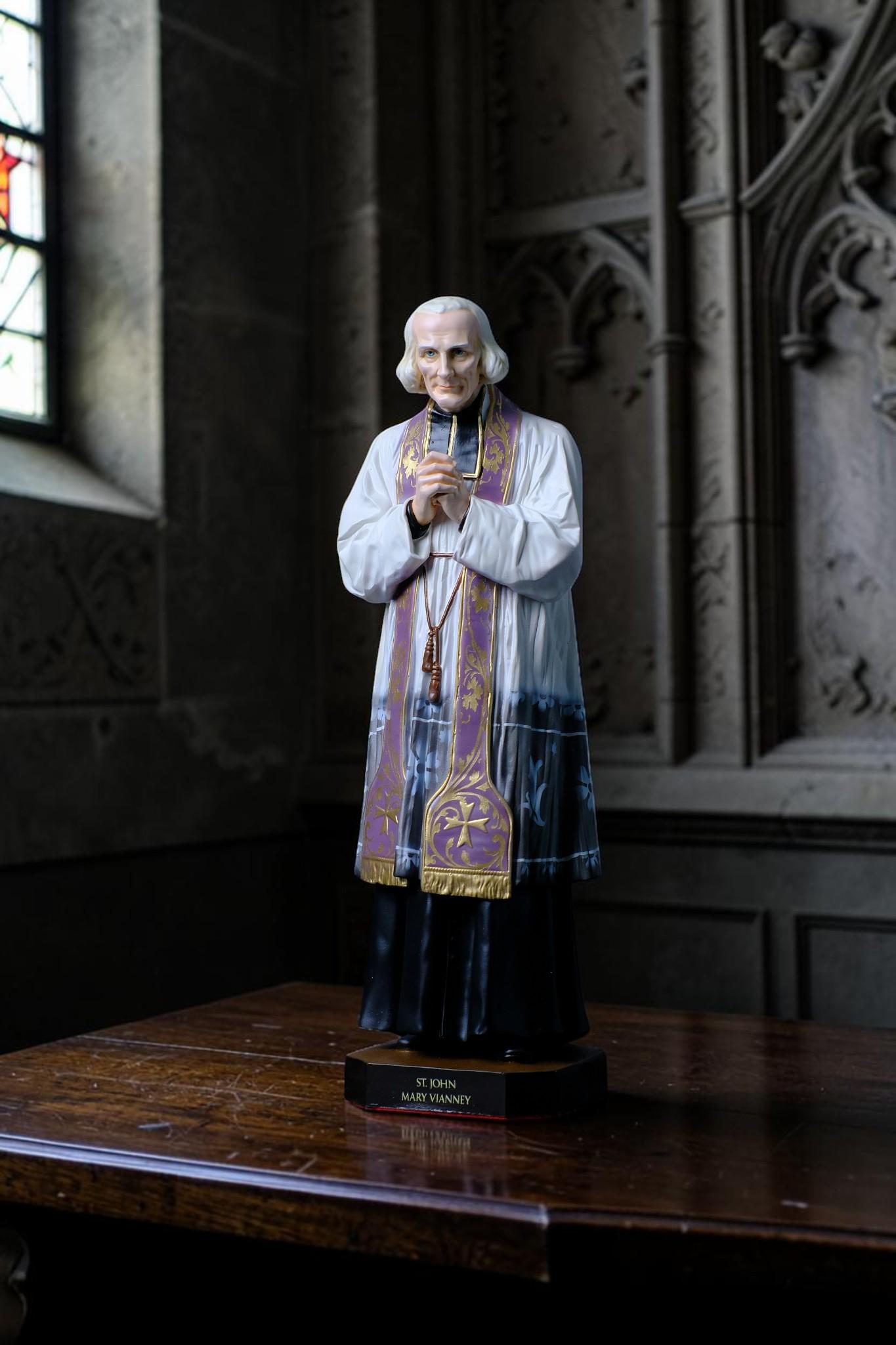 Handmade St John Mary Vianney Statue 37cm Catholic Saint Figurine Curé of Ars Priest Statue Religious Home Altar Catholic Gift