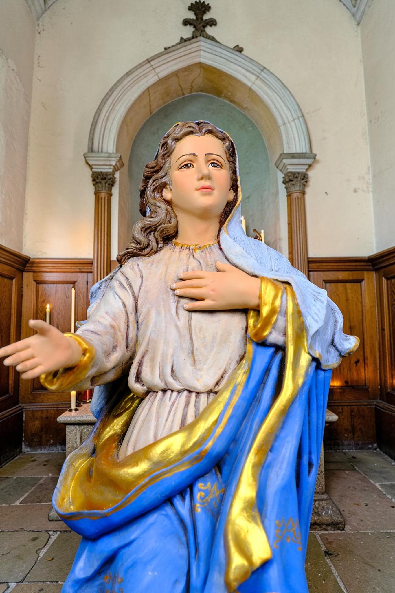 Hand-Painted Assumption of Mary Statue, Ornate Stone Resin Catholic Home Altar Decor, Marian Religious Figurine (50cm)