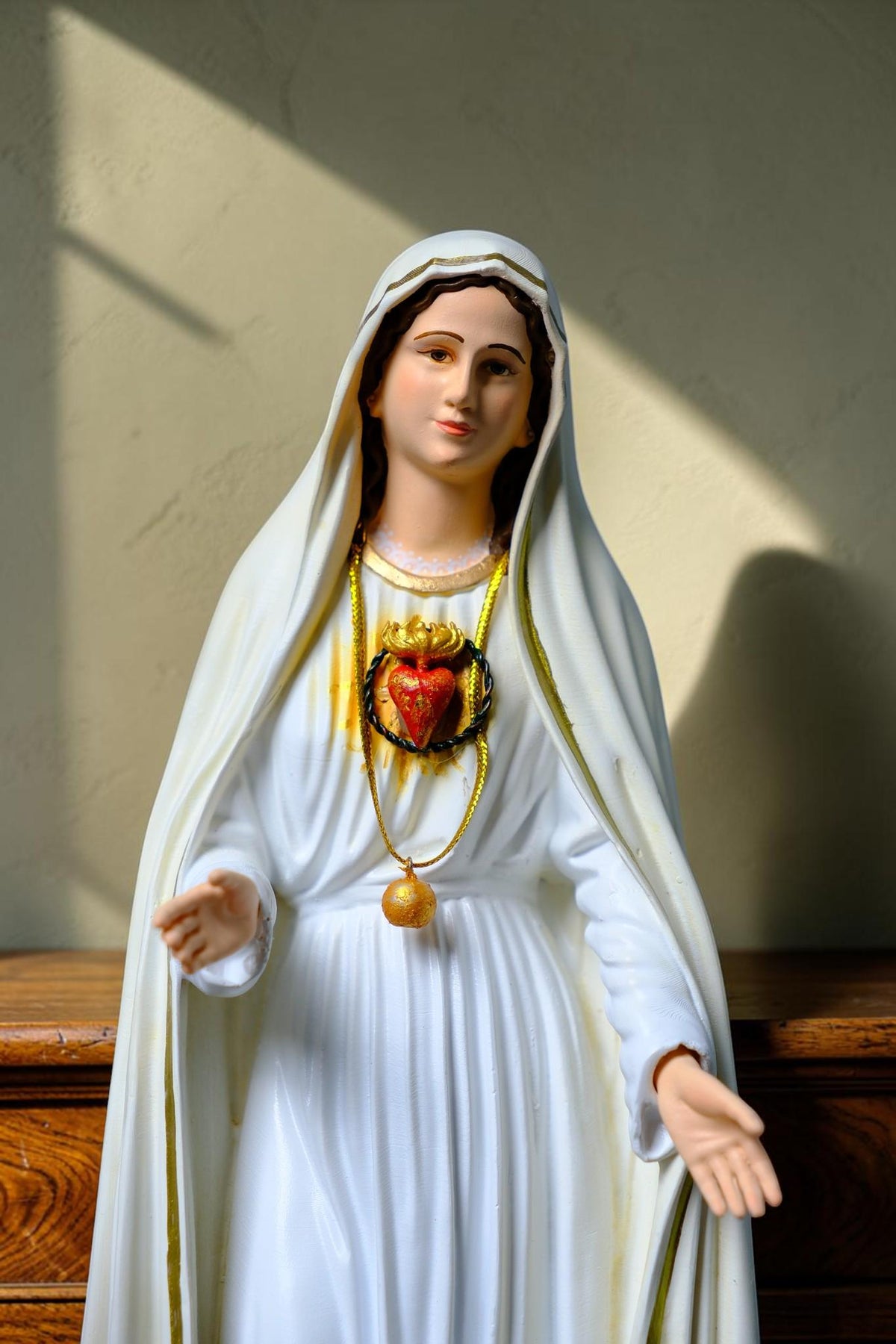 Our Lady of Fatima Statue with Halo Catholic Home Altar Decor