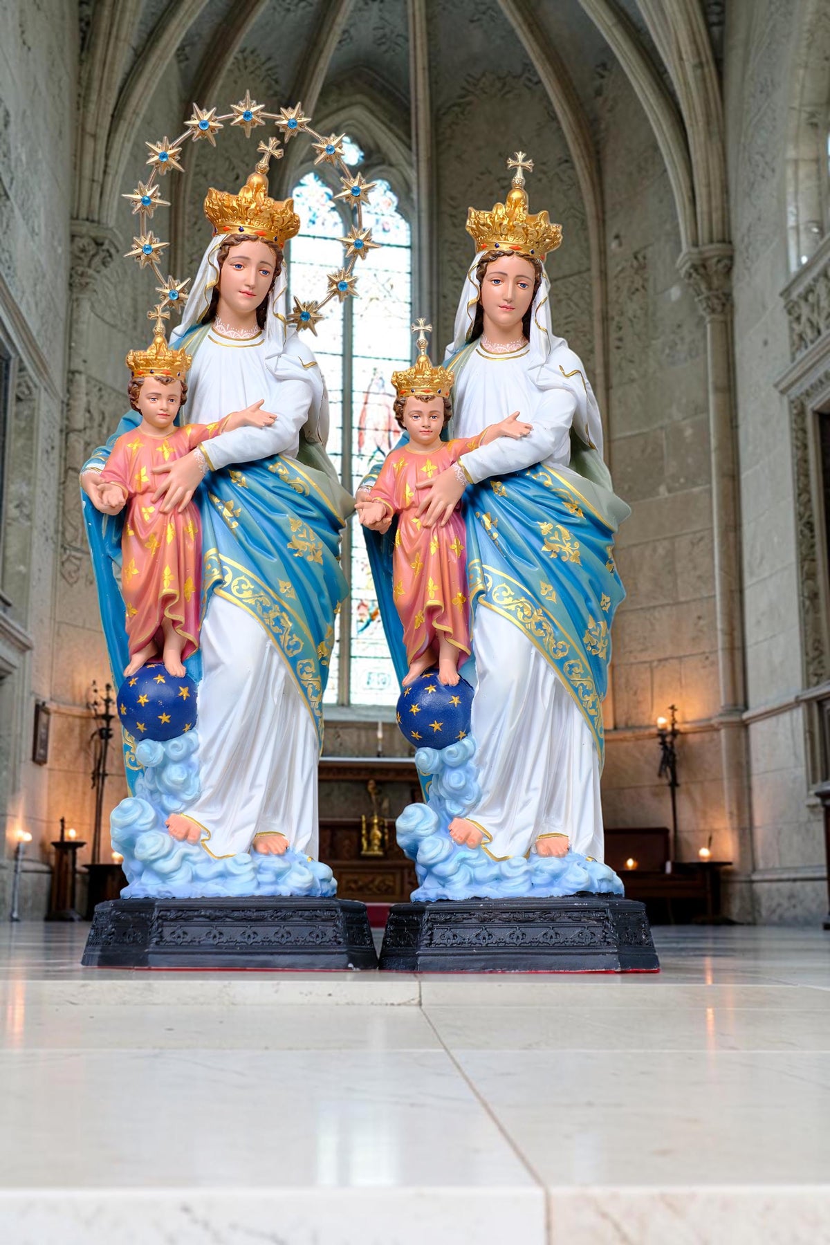 Hand-Painted Our Lady of Victory Statue, 40cm Marian Figurine for Altar Decor
