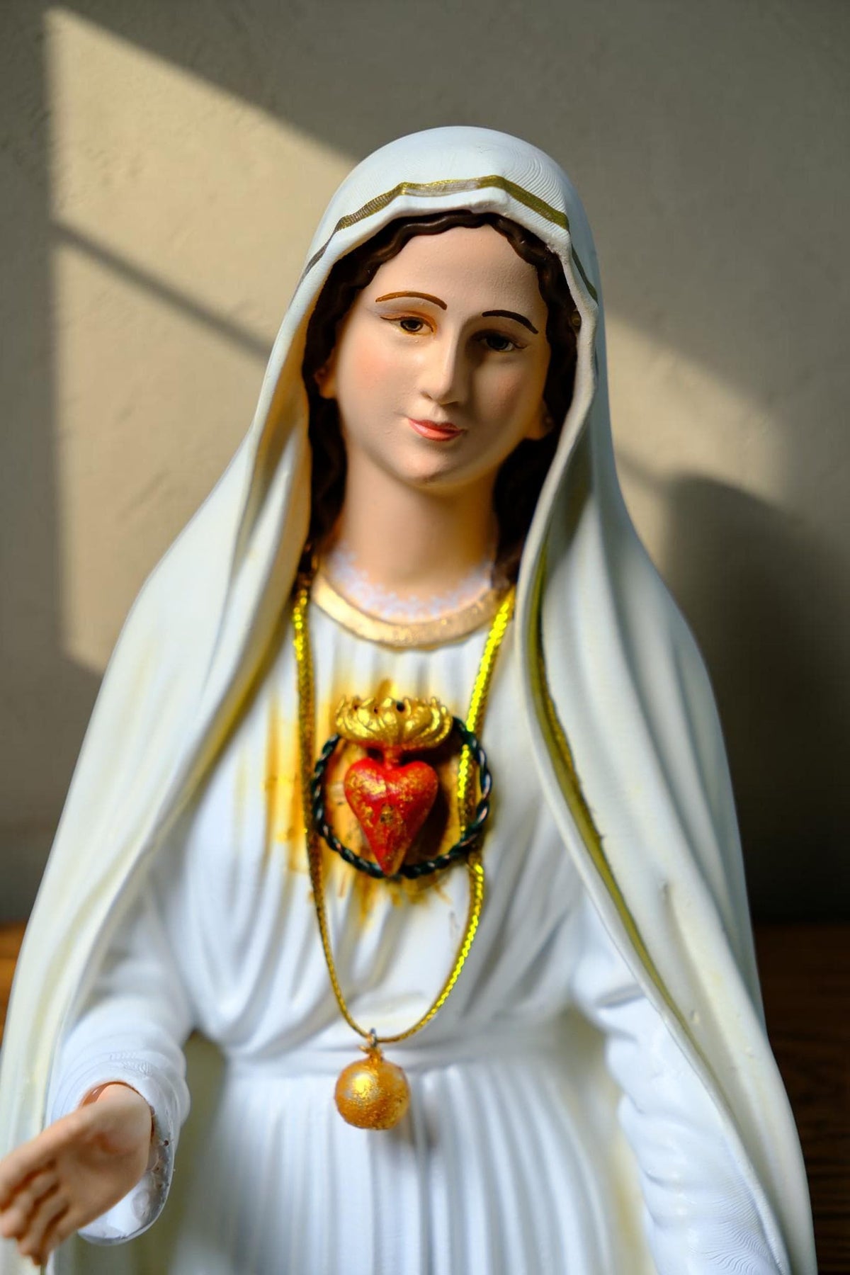 Our Lady of Fatima Statue with Halo Catholic Home Altar Decor