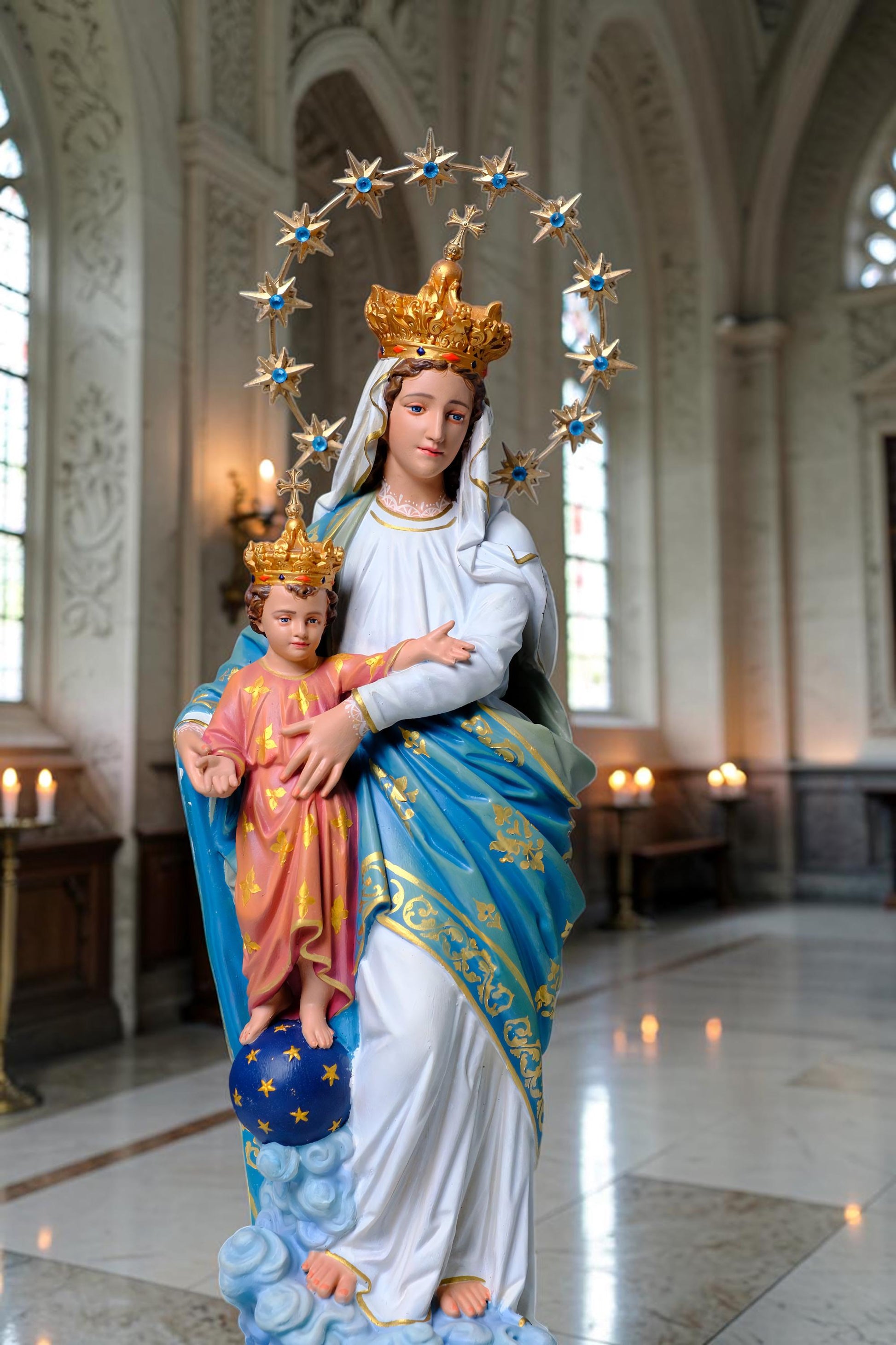 Hand-Painted Our Lady of Victory Statue, 40cm Marian Figurine for Altar Decor