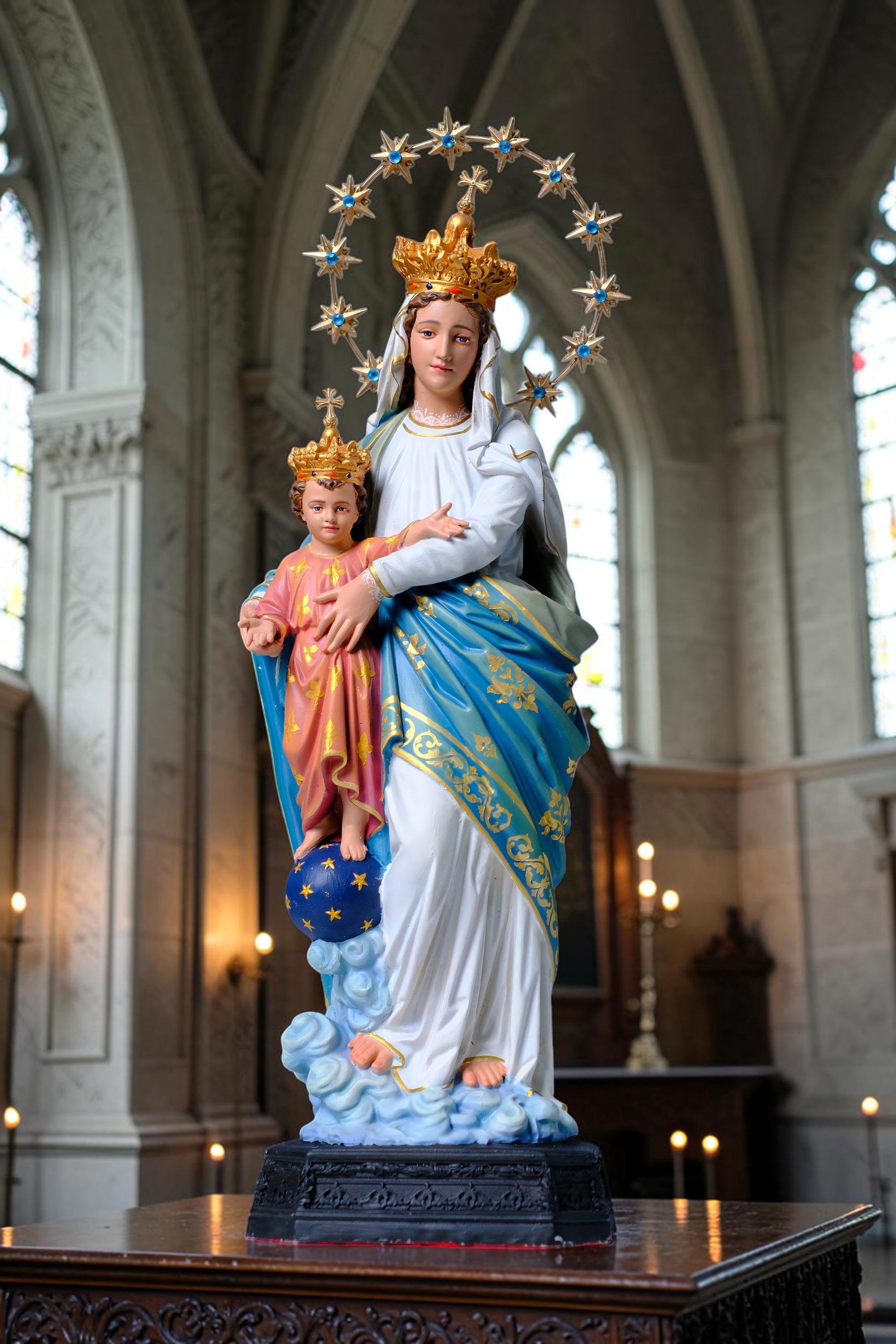 Hand-Painted Our Lady of Victory Statue, 40cm Marian Figurine for Altar Decor