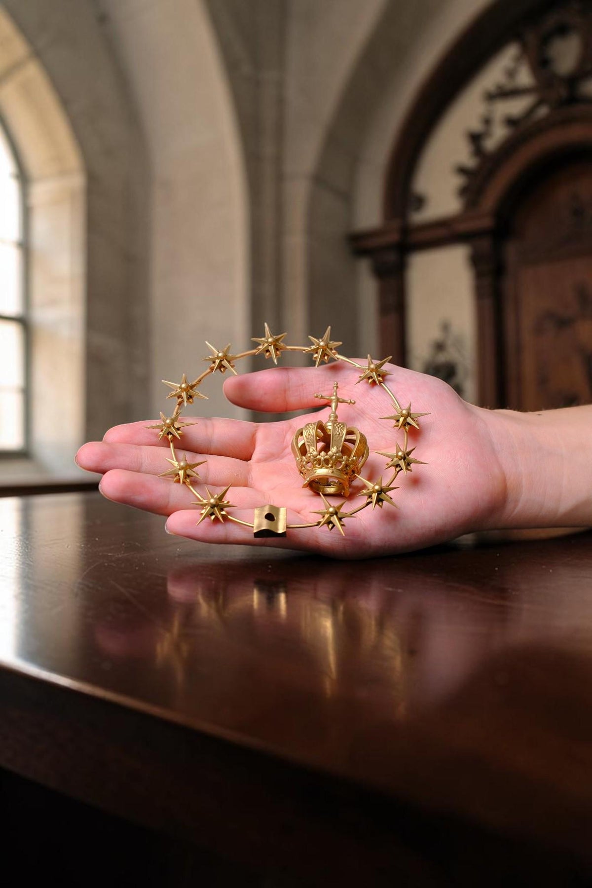 12-Star Halo & Crown Set for Catholic Statues, Gold-Tone Marian Accessory (10cm Diameter)