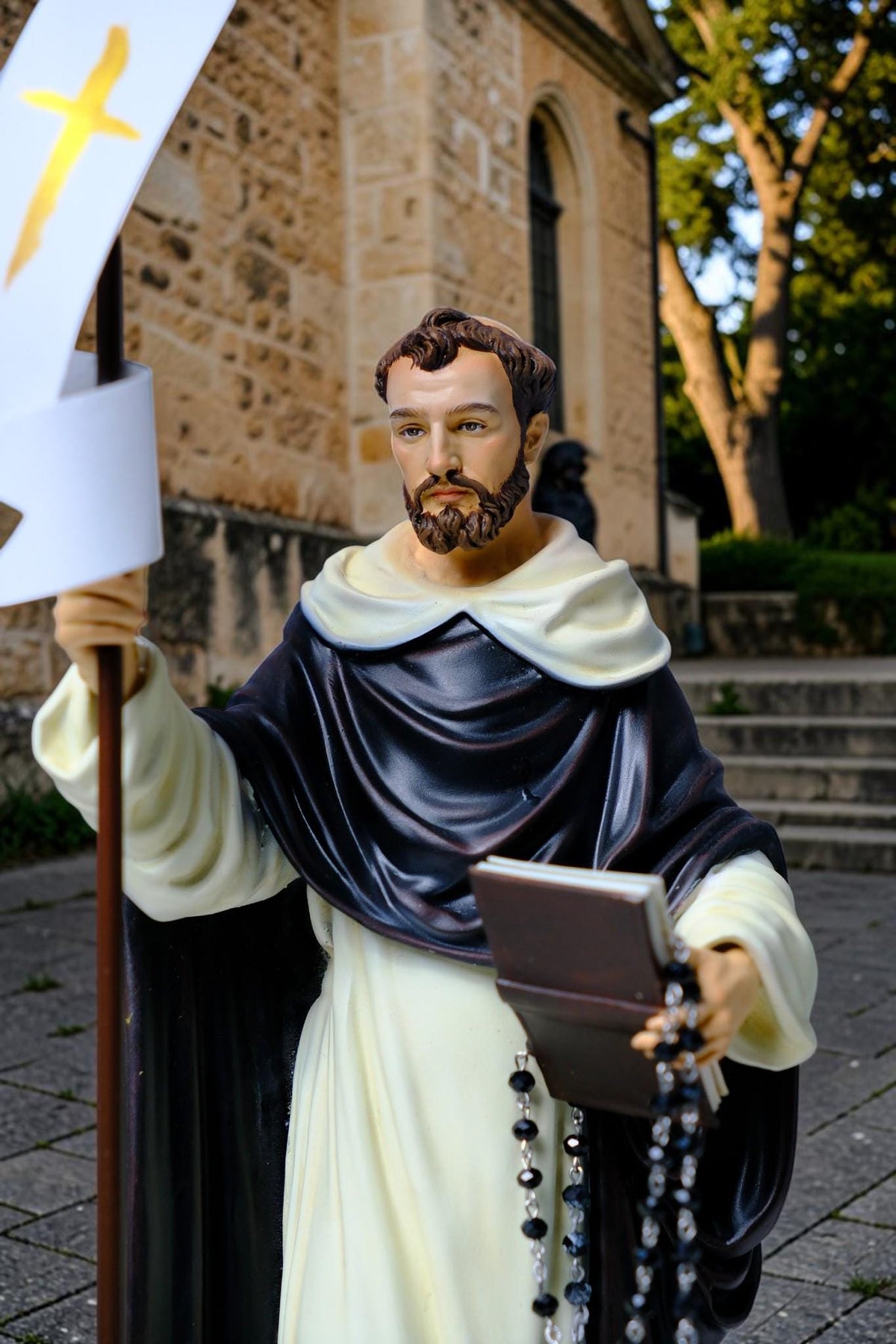 Hand-Painted Saint Dominic Statue, 30cm Catholic Figurine with Rosary, Dog, Book (Home Altar Decor)