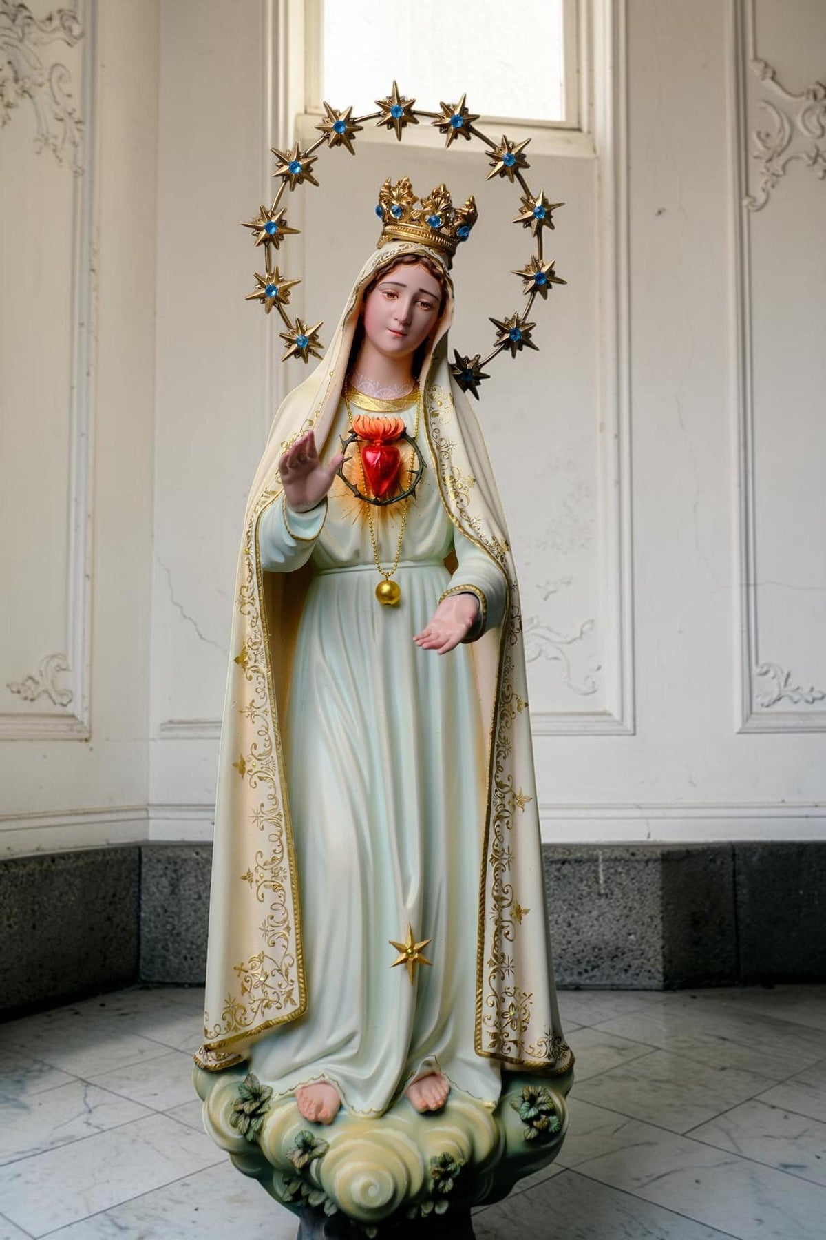 Our Lady of Fatima Statue 40cm, Fatima Queen Catholic Statue, Virgin Mary Statue, Hand Painted Marian Decor, Catholic Gift, Home Altar