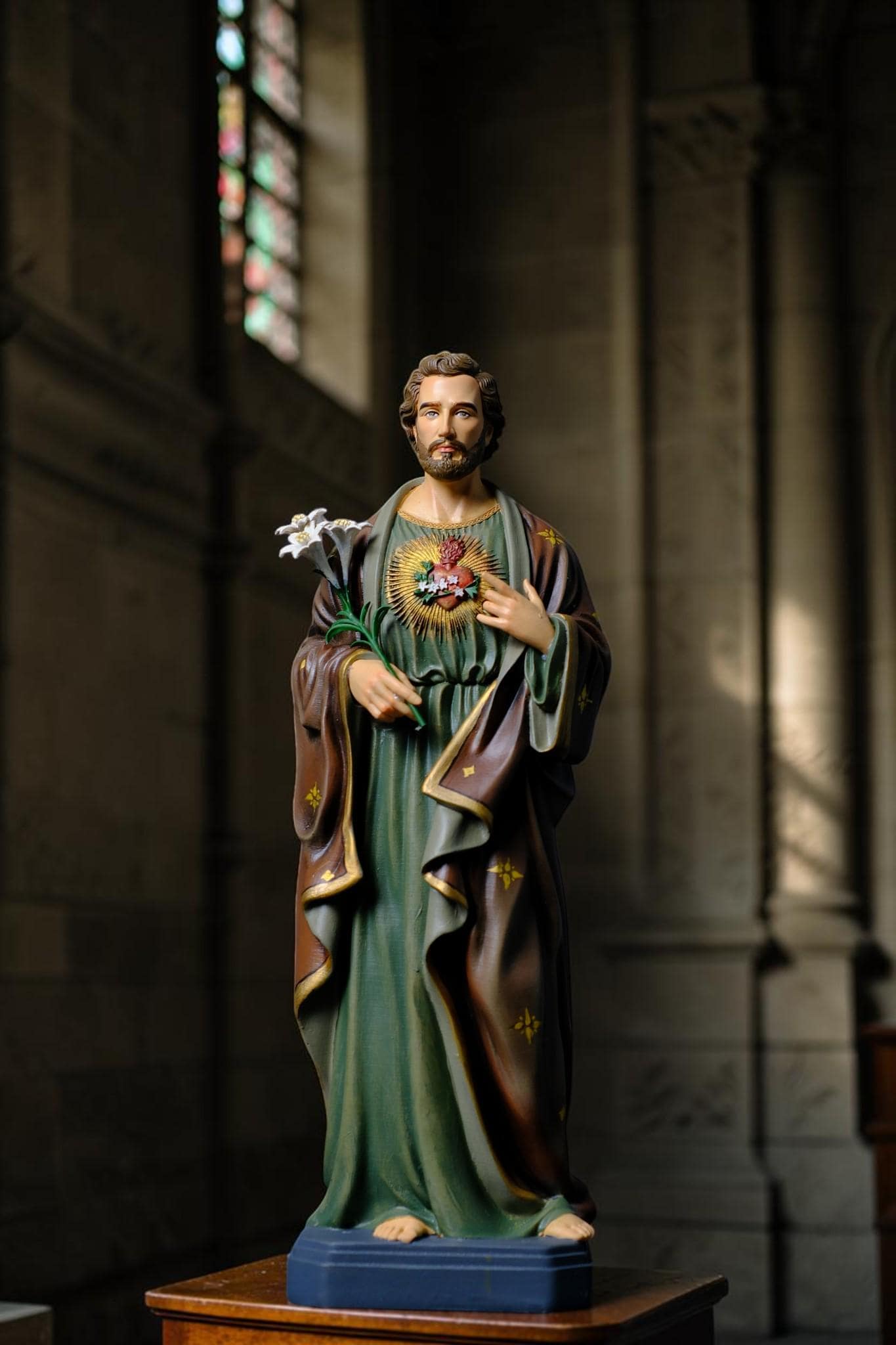 Hand-Painted Saint Joseph the Worker Statue, 30cm Catholic Figurine with Lily, Home Altar Decor