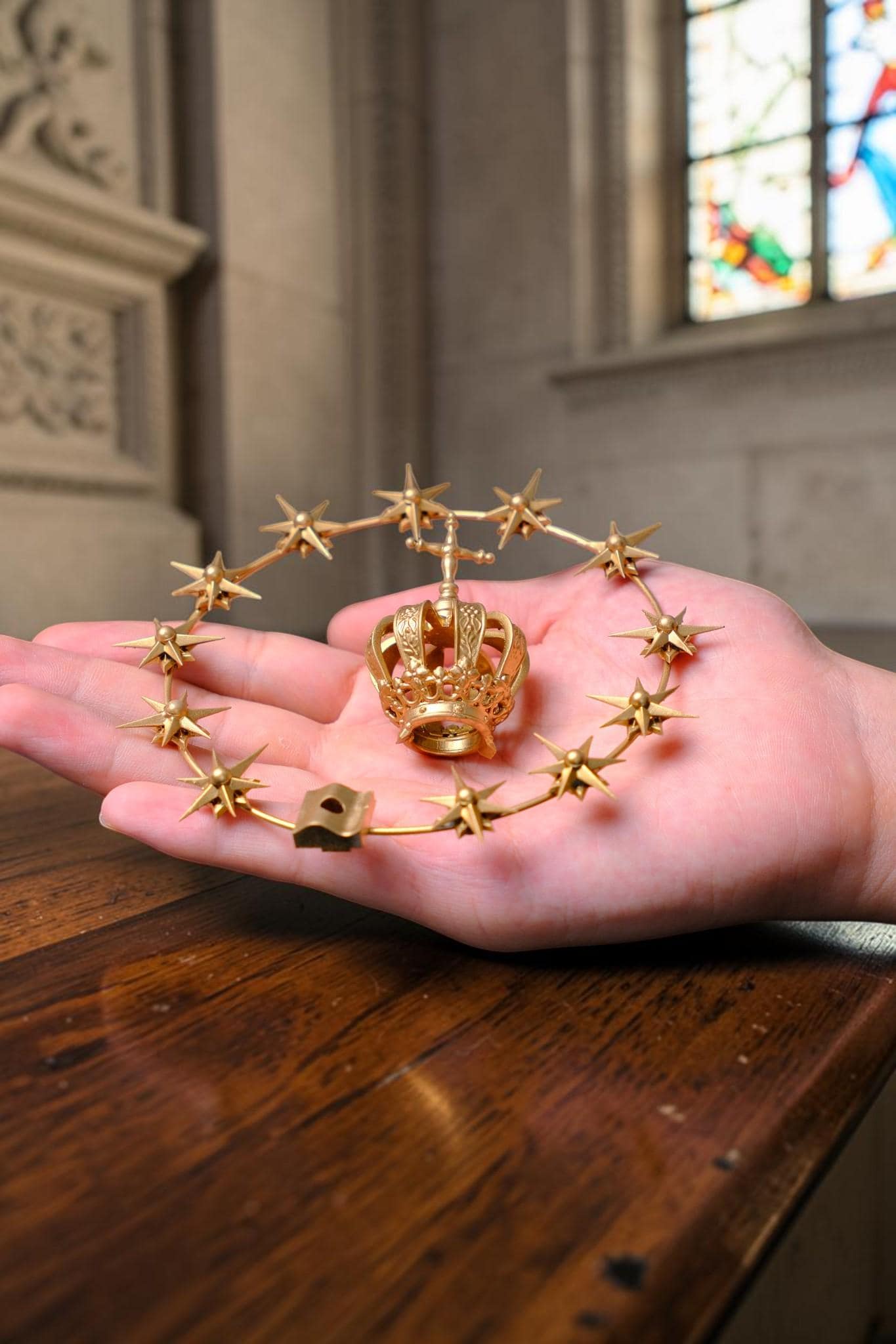 12-Star Halo & Crown Set for Catholic Statues, Gold-Tone Marian Accessory (10cm Diameter)