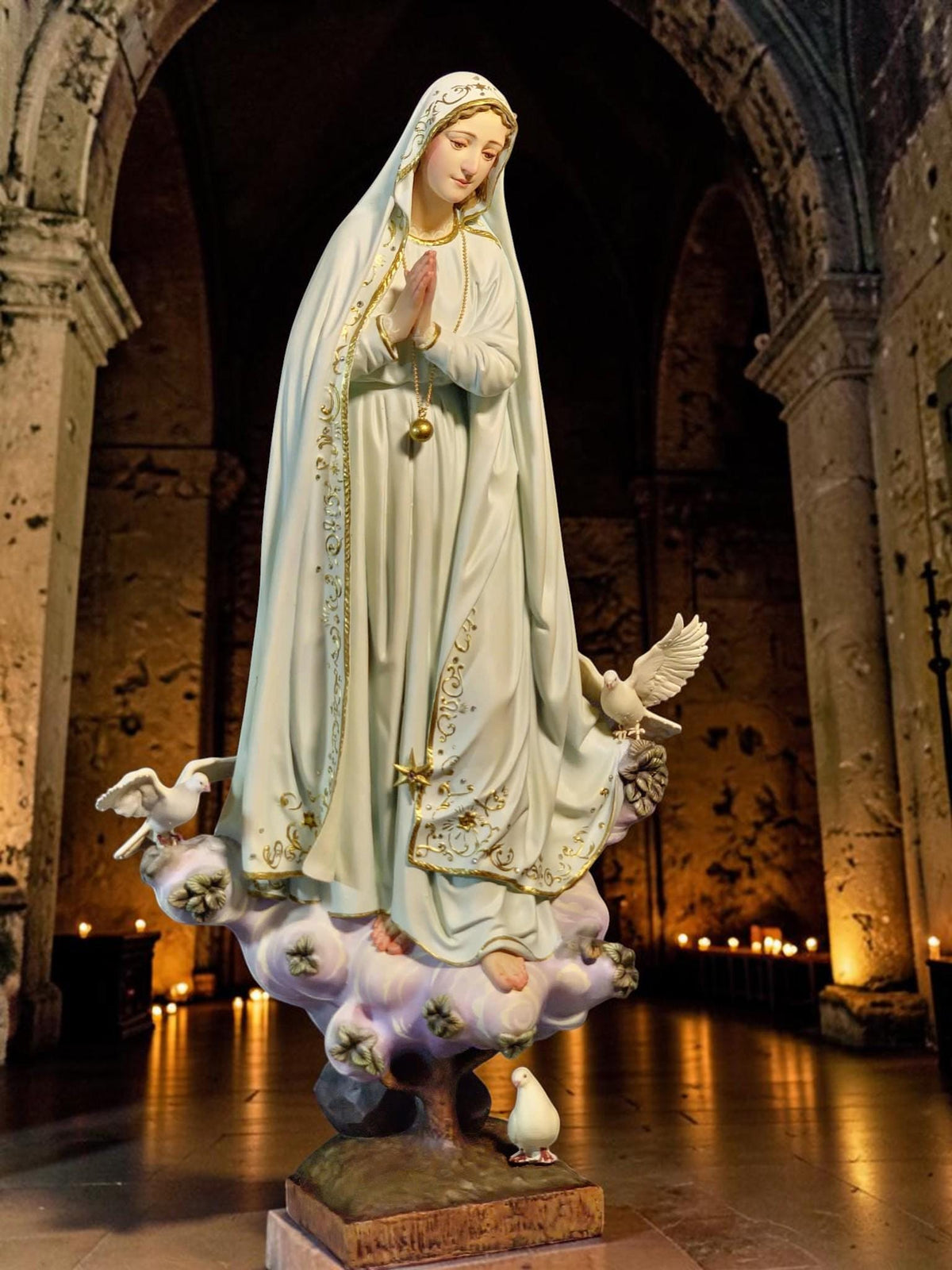 Hand-Painted Our Lady of Peace Statue 40cm Marian Figurine with Doves, Gold Accents, Home Altar Decor