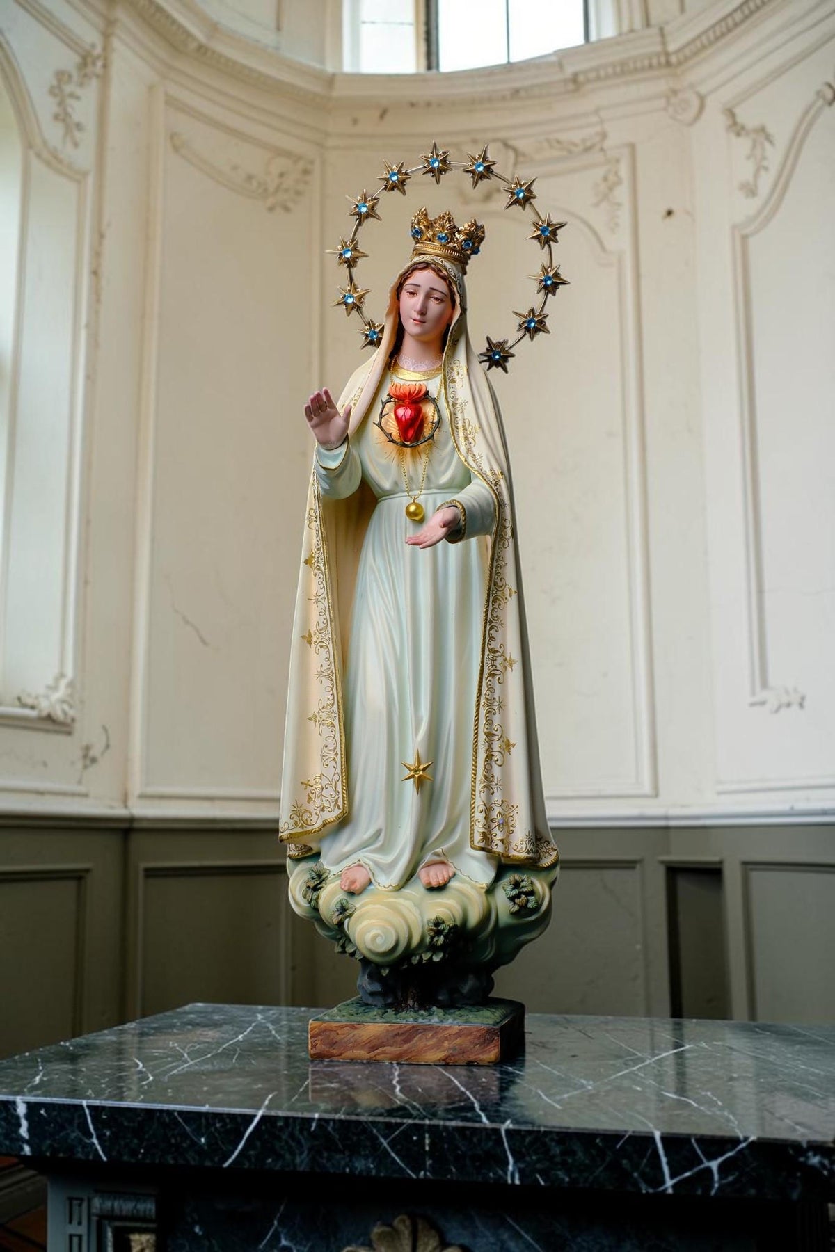 Our Lady of Fatima Statue 40cm, Fatima Queen Catholic Statue, Virgin Mary Statue, Hand Painted Marian Decor, Catholic Gift, Home Altar